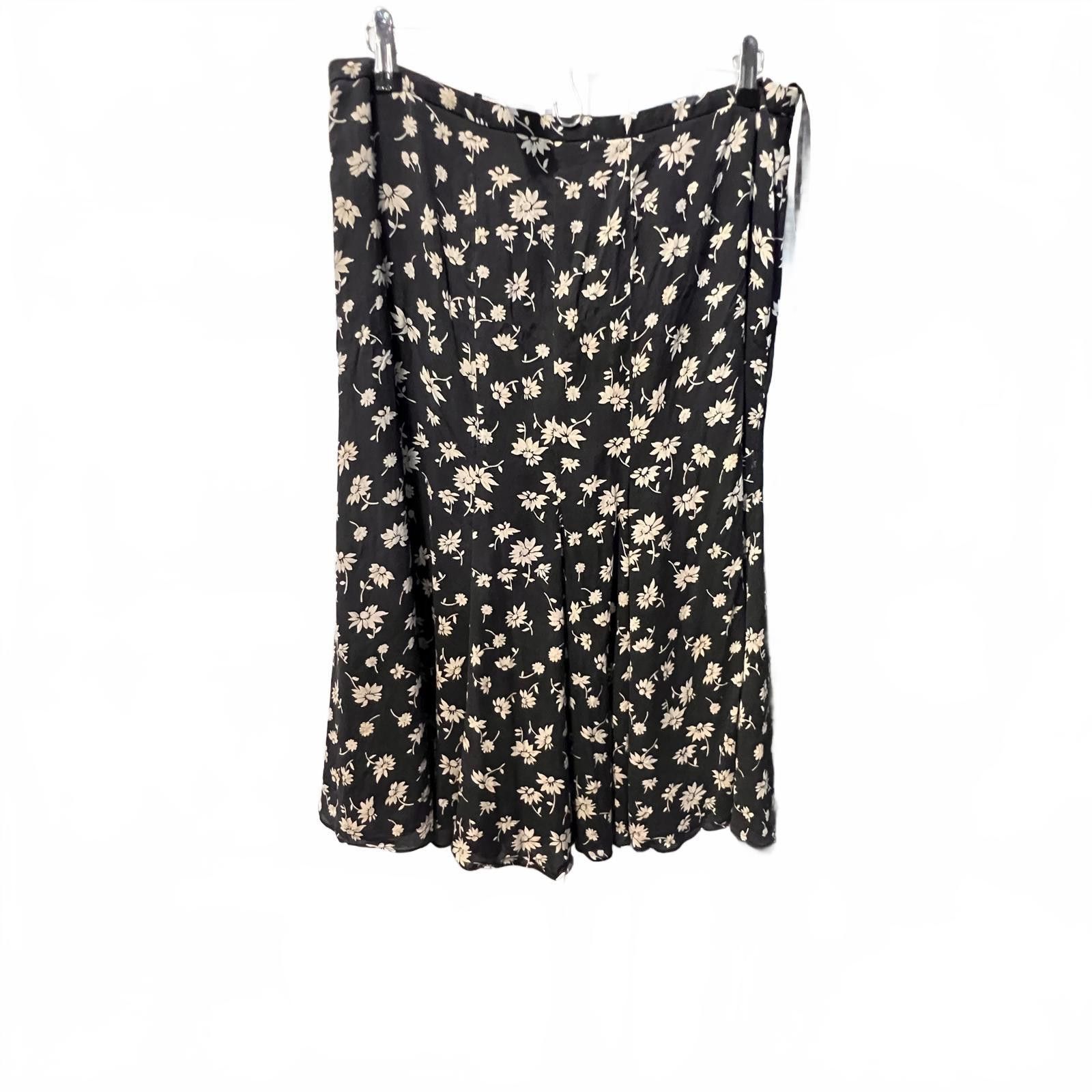 Jones New York Jones New York Black Floral Silk Skirt Size 12 Size 34" / US 12 / IT 48 - 1 Thumbnail