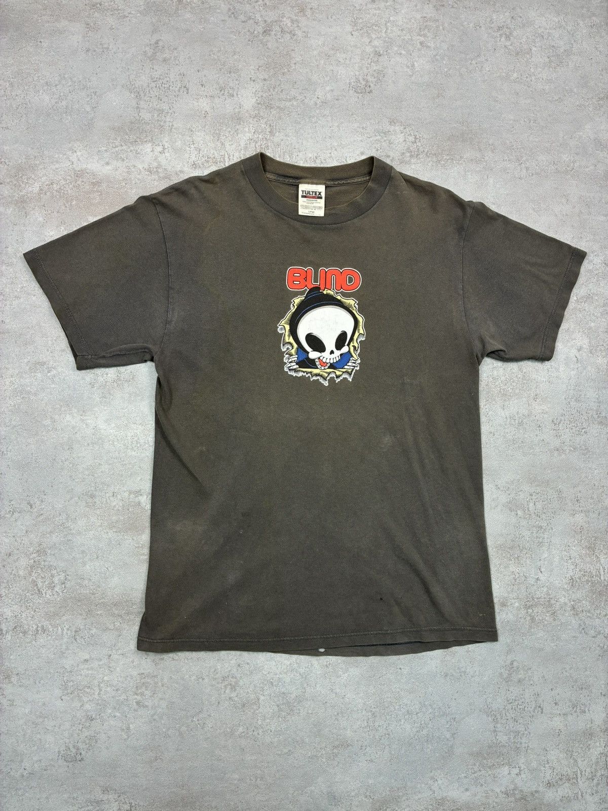Blind Skateboards Vintage Blind Skateboards Skull T Shirt L Distressed Faded Size US L / EU 52-54 / 3 - 1 Thumbnail