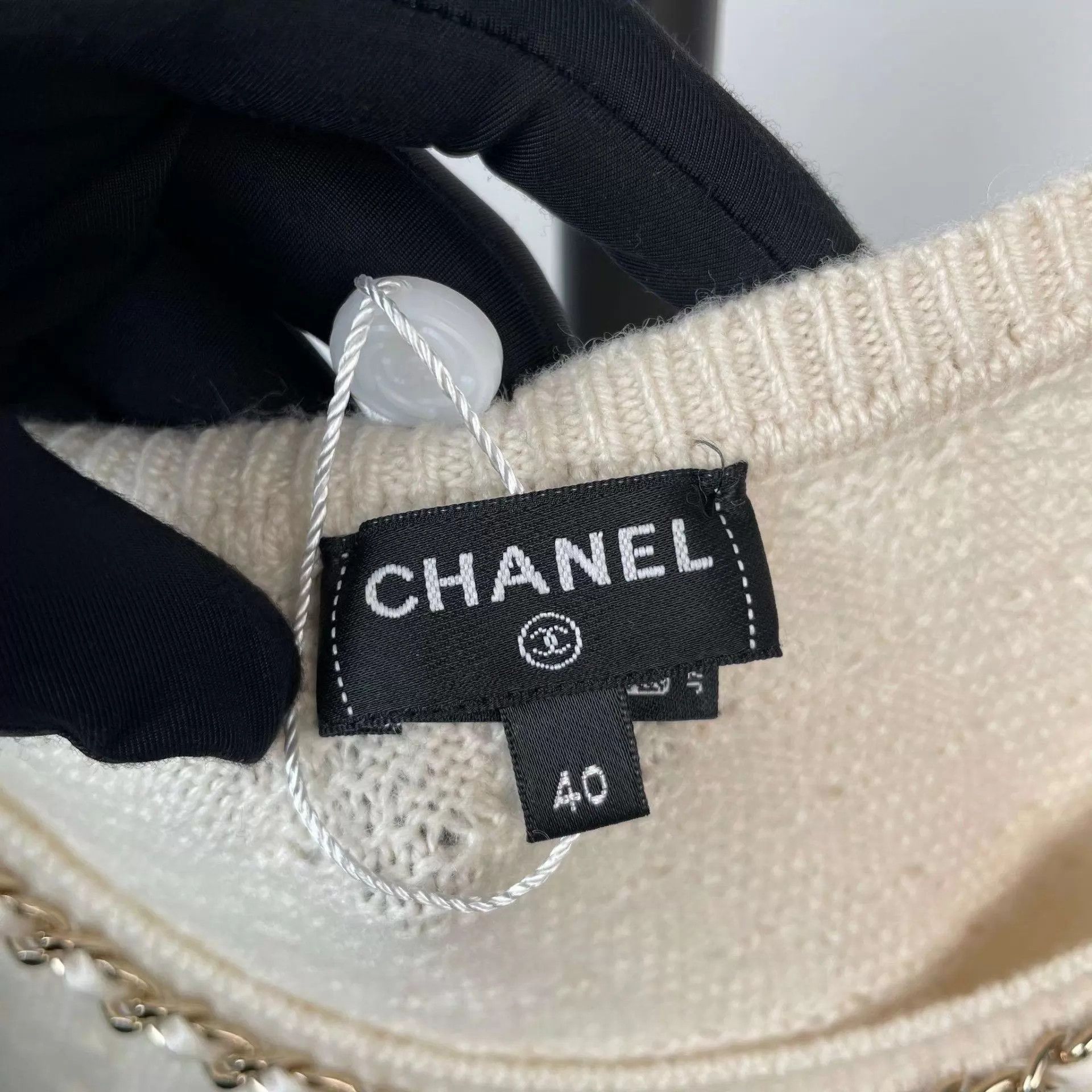 Chanel CHANEL 23B Leather Chain Dress 95 New 40 Size M / US 6-8 / IT 42-44 - 3 Thumbnail