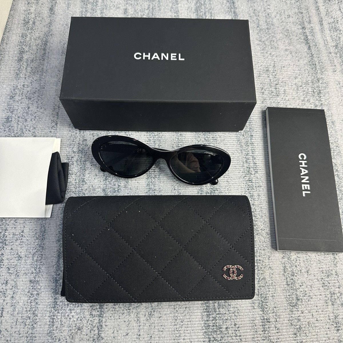 Chanel CHANEL 0CH5416 1711S4 SUNGLASSES Size ONE SIZE - 2 Thumbnail