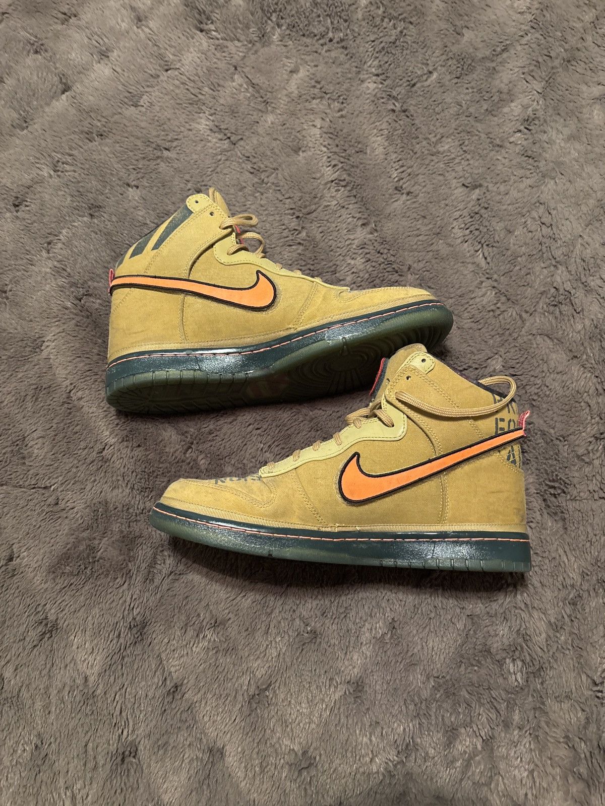 Nike NASA hi top dunks Size US 10.5 / EU 43-44 - 1 Thumbnail