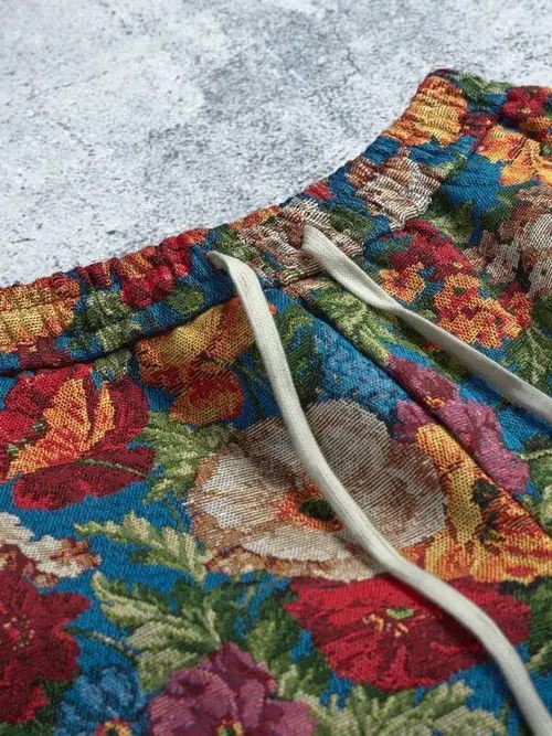 Jean × Vintage VIntage Fashion designer Floral shorts Size US 34 / EU 50 - 4 Thumbnail