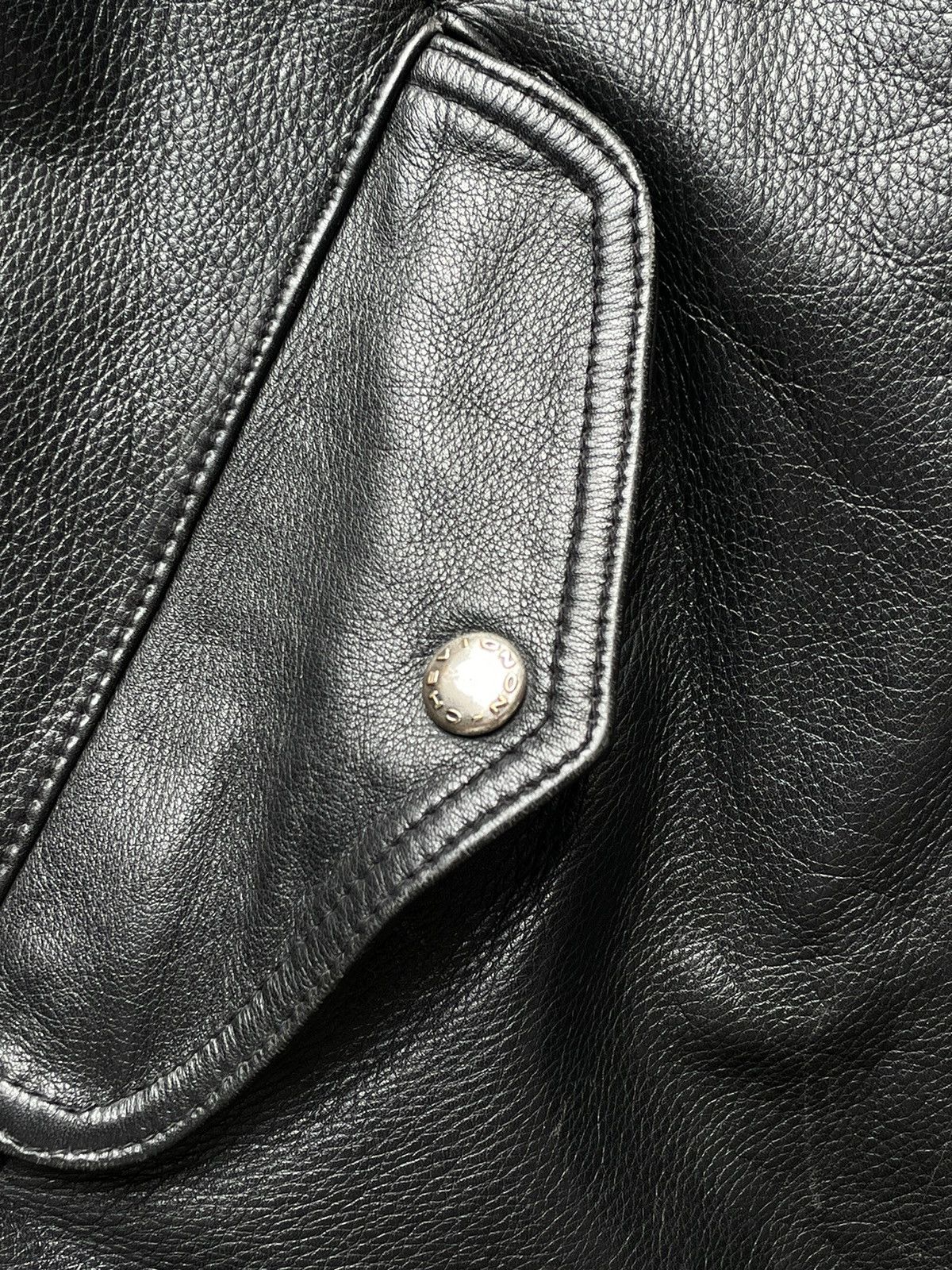 Chevignon Heavy Leather Bomber