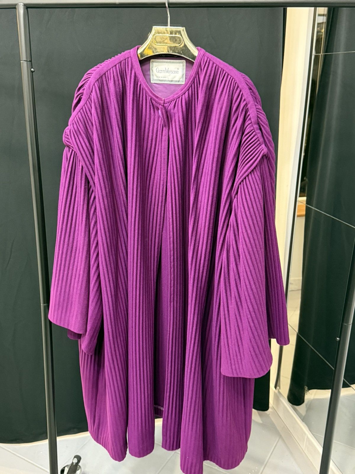 Versace Gianni Versace 1989 wool and Cashmere pleated cape Size ONE SIZE - 16 Thumbnail
