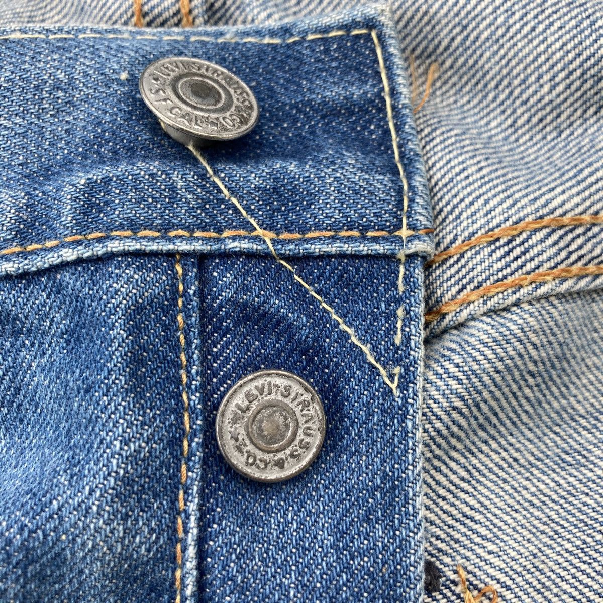 Levi's VINTAGE LEVI’S BIG E 501 SELVEDGE DISTRESSED JEANS Size US 32 / EU 48 - 13 Thumbnail