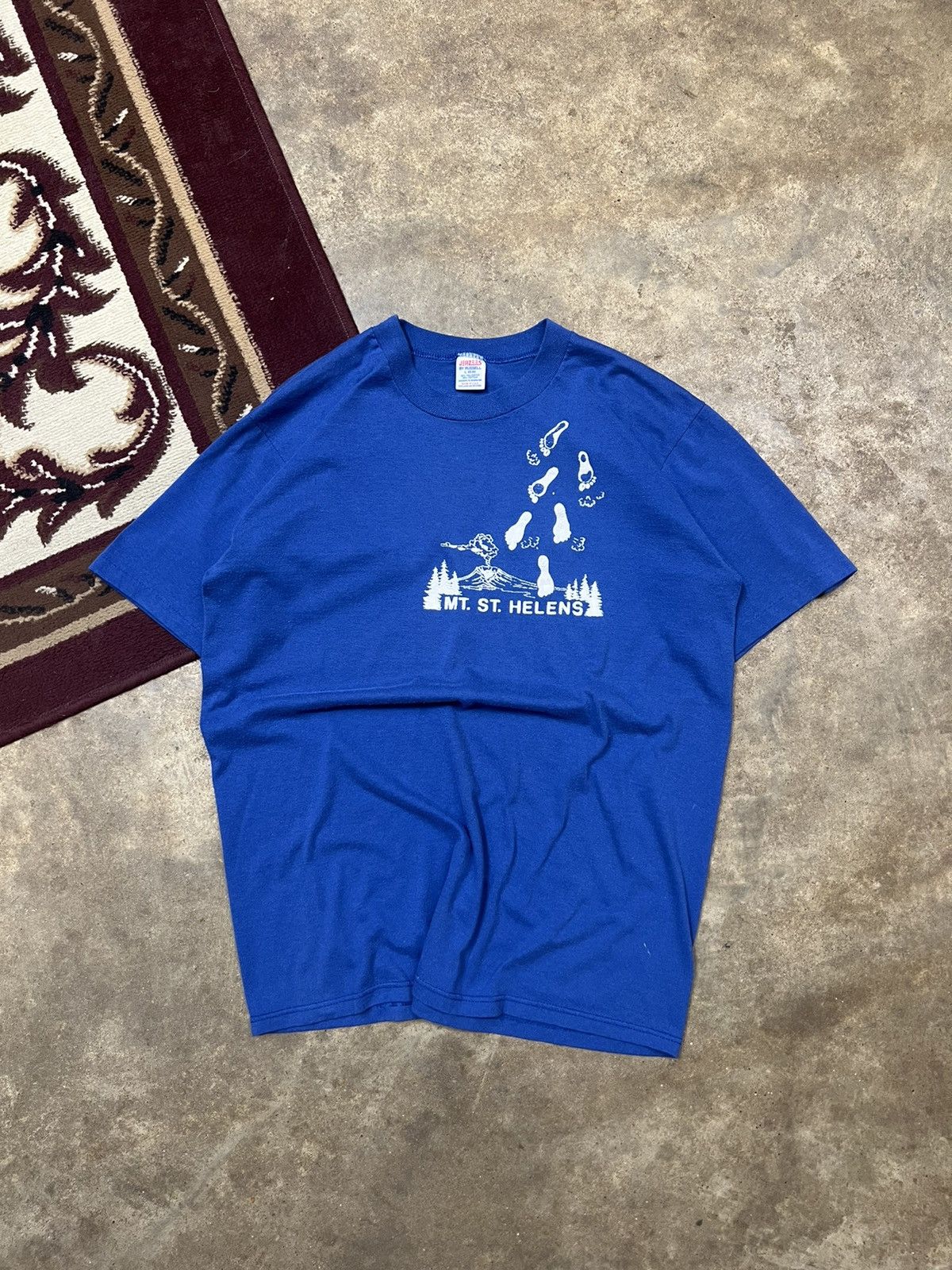 Russell Athletic × Vintage 80s Russell Athletic Mount St. Helen Tee Size US L / EU 52-54 / 3 - 1 Thumbnail