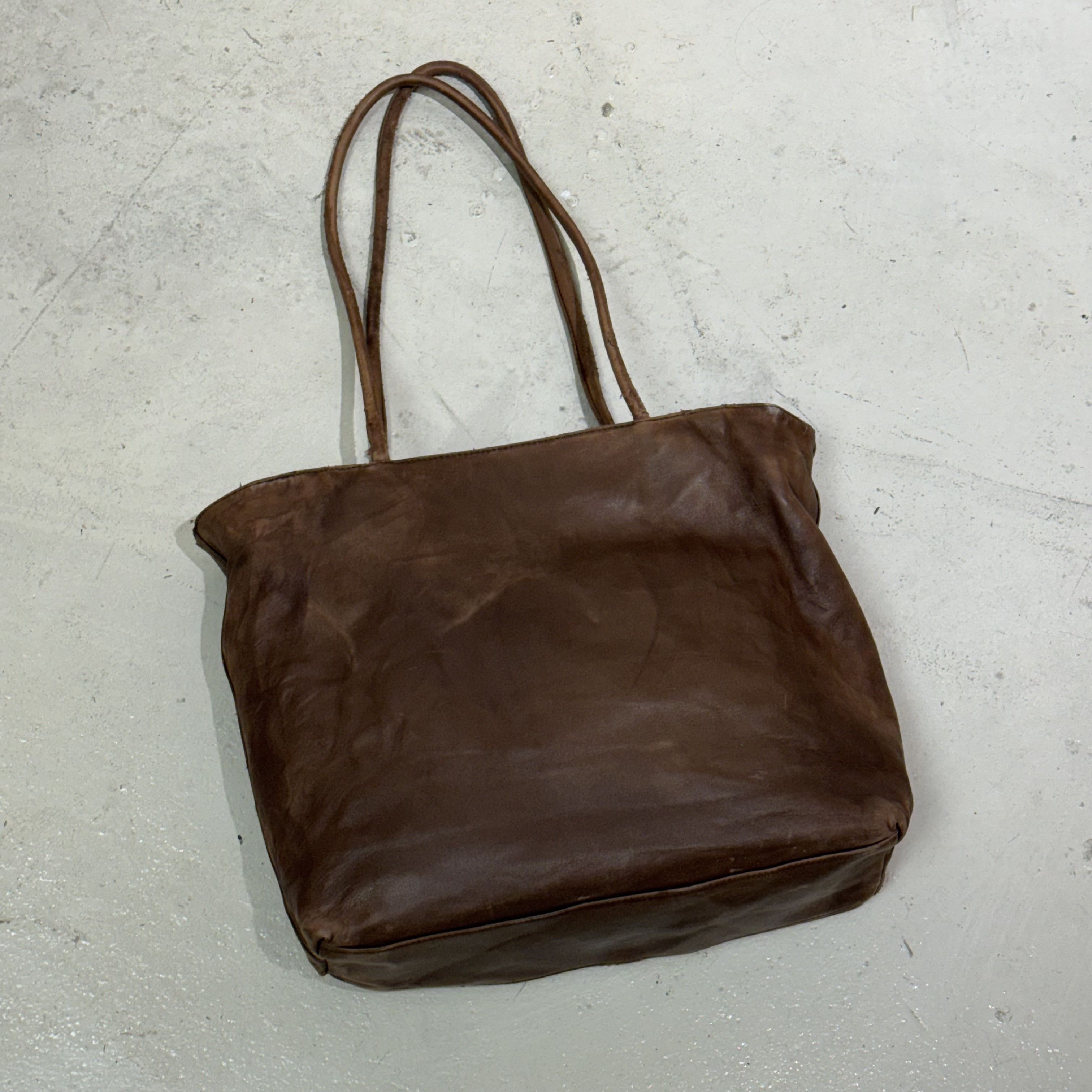 Prada Prada Plate Logo Leather Tote Bag Size ONE SIZE - 7 Thumbnail
