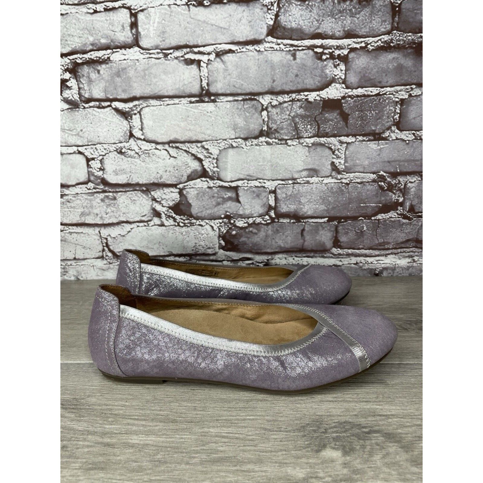 Other Vionic Caroll Metallic Shimmer Pewter Purple Leather Flats W Size US 9.5 / IT 39.5 - 16 Thumbnail