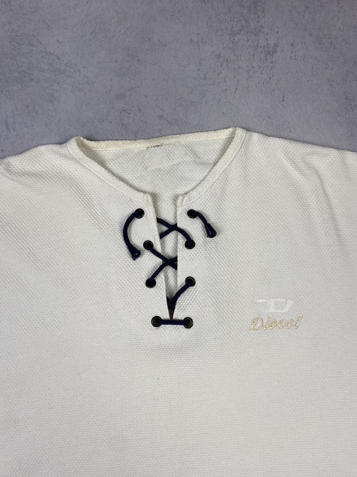 Diesel Vintage Diesel 00s Avant-Garde Graphic T-Shirt – Y2K Era Size US L / EU 52-54 / 3 - 5 Thumbnail