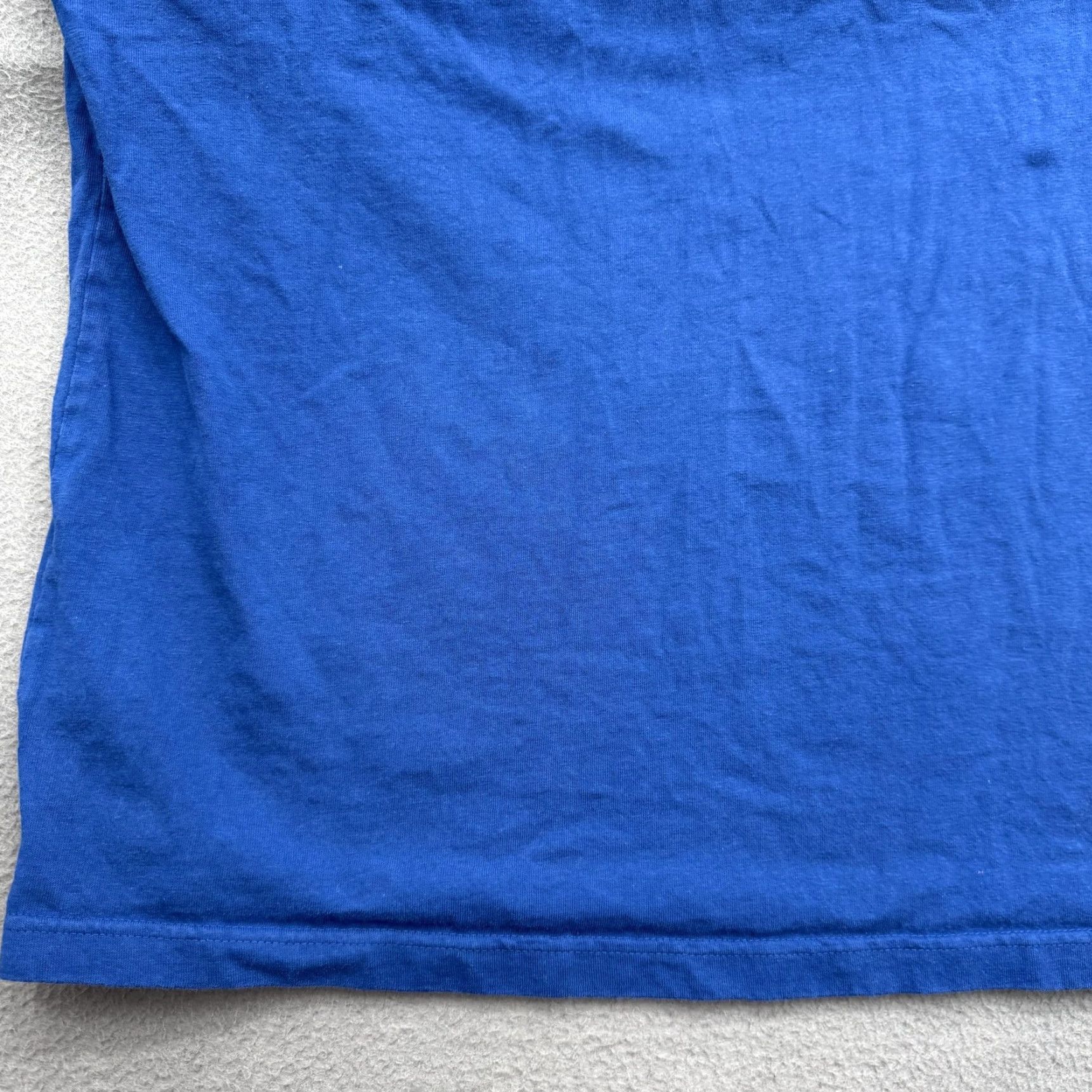 Carhartt Carhartt Shirt Mens 2XL Blue Loose Fit K87 Pocket Workwear Tee Tagless Cotton Shirt Mens 2XL Blue Regular Crew Neck Short Sleeve Pocket Logo Medieval? Size US XXL / EU 58 / 5 - 6 Thumbnail
