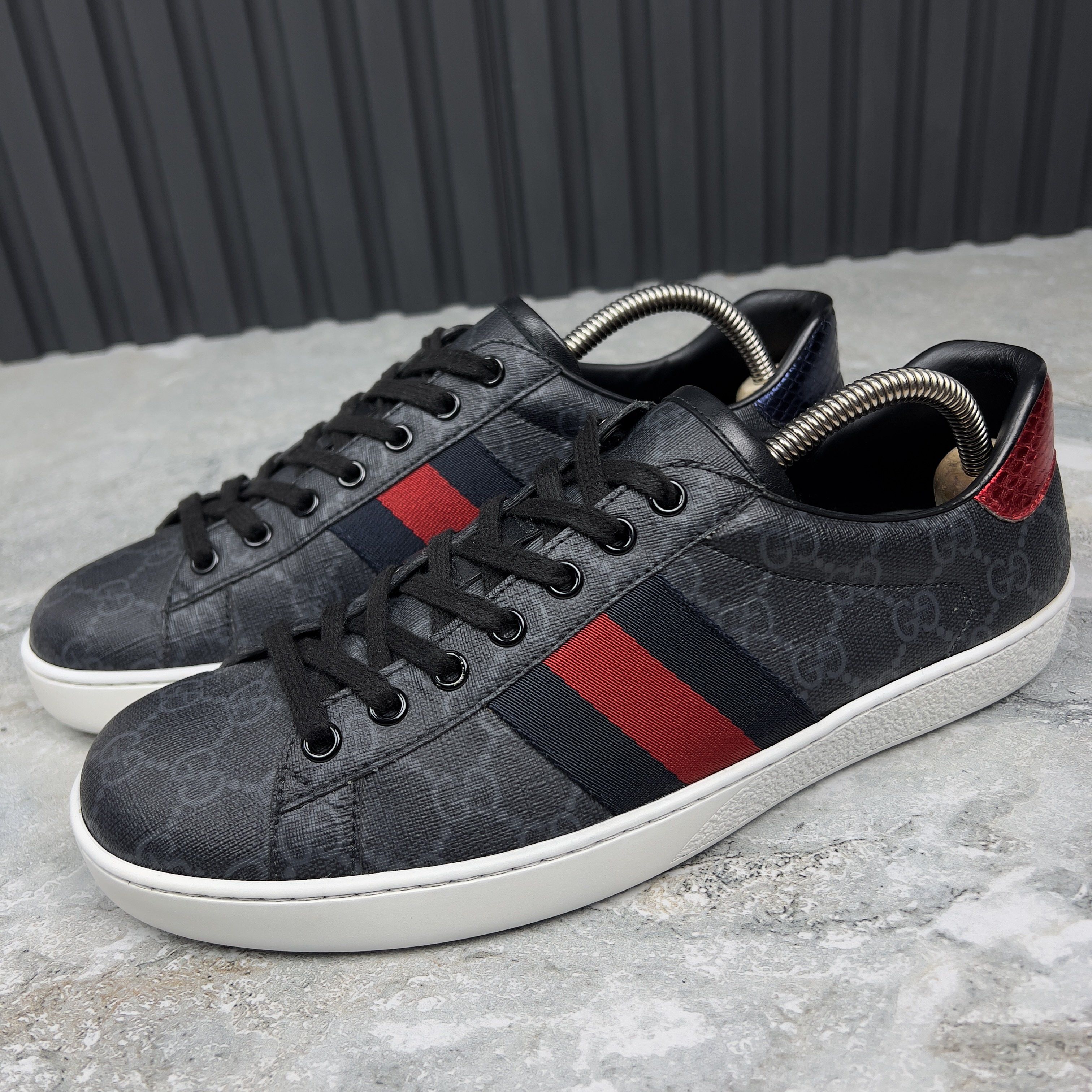 Gucci Gucci GG Supreme Logo monogram low top sneakers 204282 | Grailed