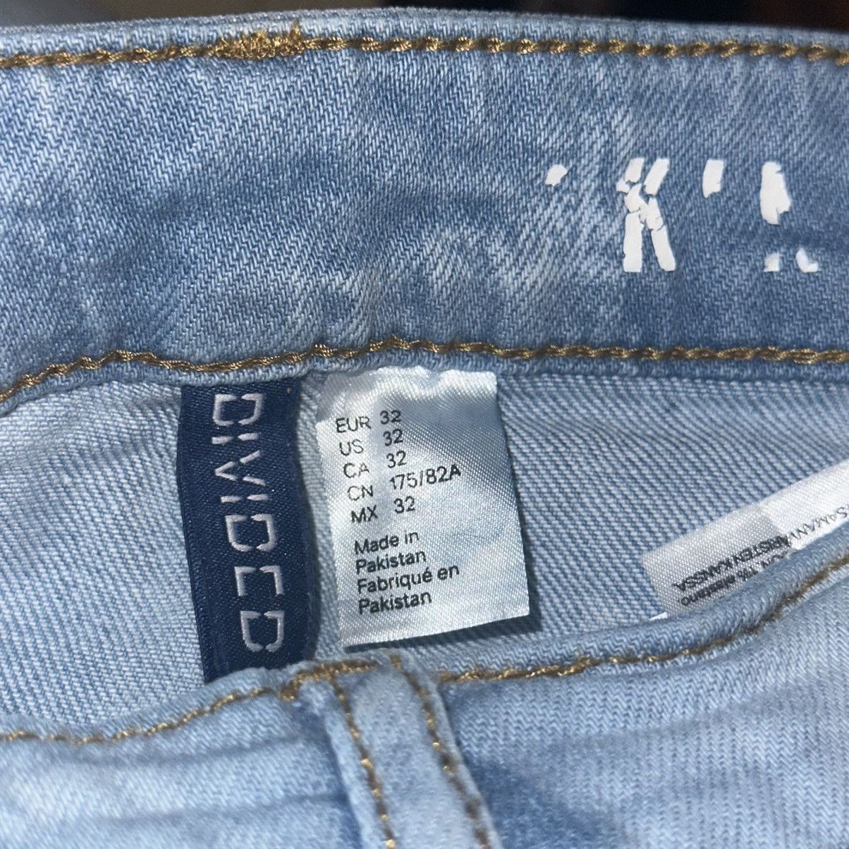 Divided Divided light wash skinny moto button fly jeans Size US 32 / EU 48 - 5 Thumbnail