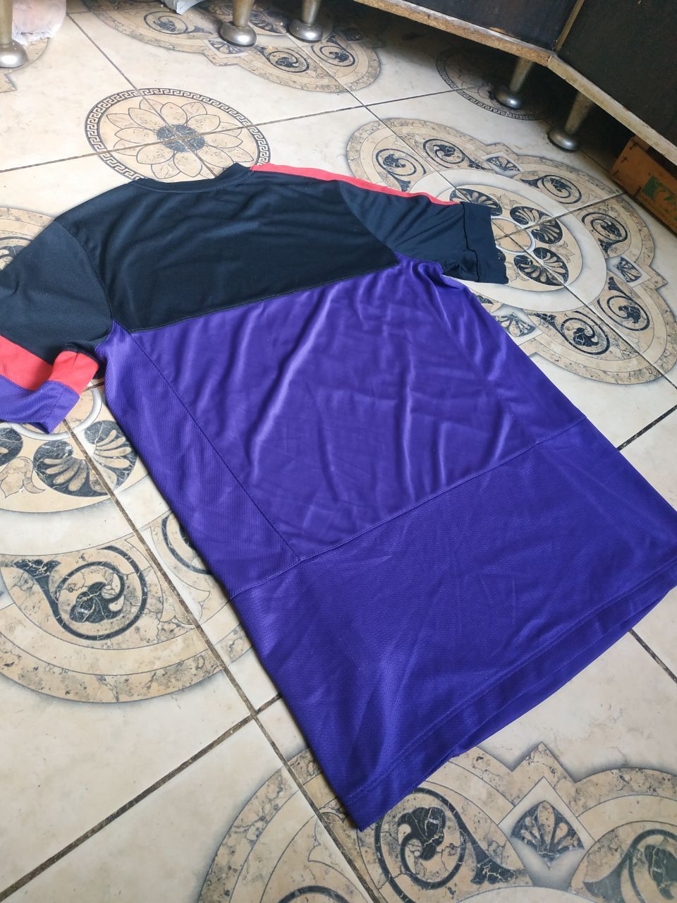 Nike Nike Arsenal 2012/13 Training Jersey Fly Emirates Purple M Size US M / EU 48-50 / 2 - 19 Thumbnail