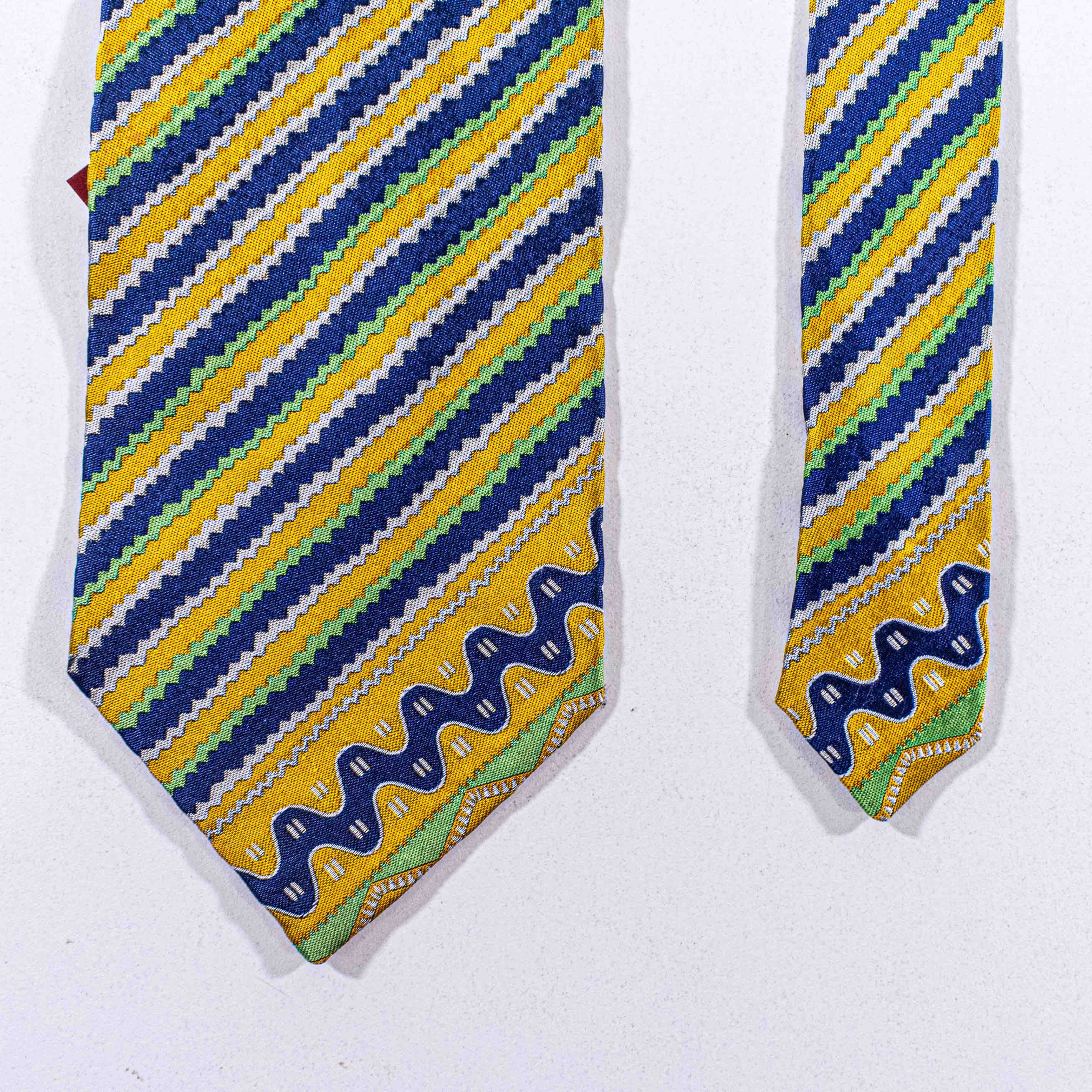 Versace Gianni Versace Tie Silk Striped Blue Gold 90s Italy Luxury Size ONE SIZE - 4 Thumbnail