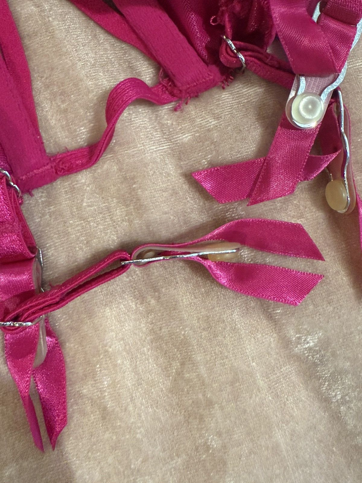 Victoria's Secret Victoria's Secret 34B Fuchsia Lace Chemise Size ONE SIZE - 6 Thumbnail