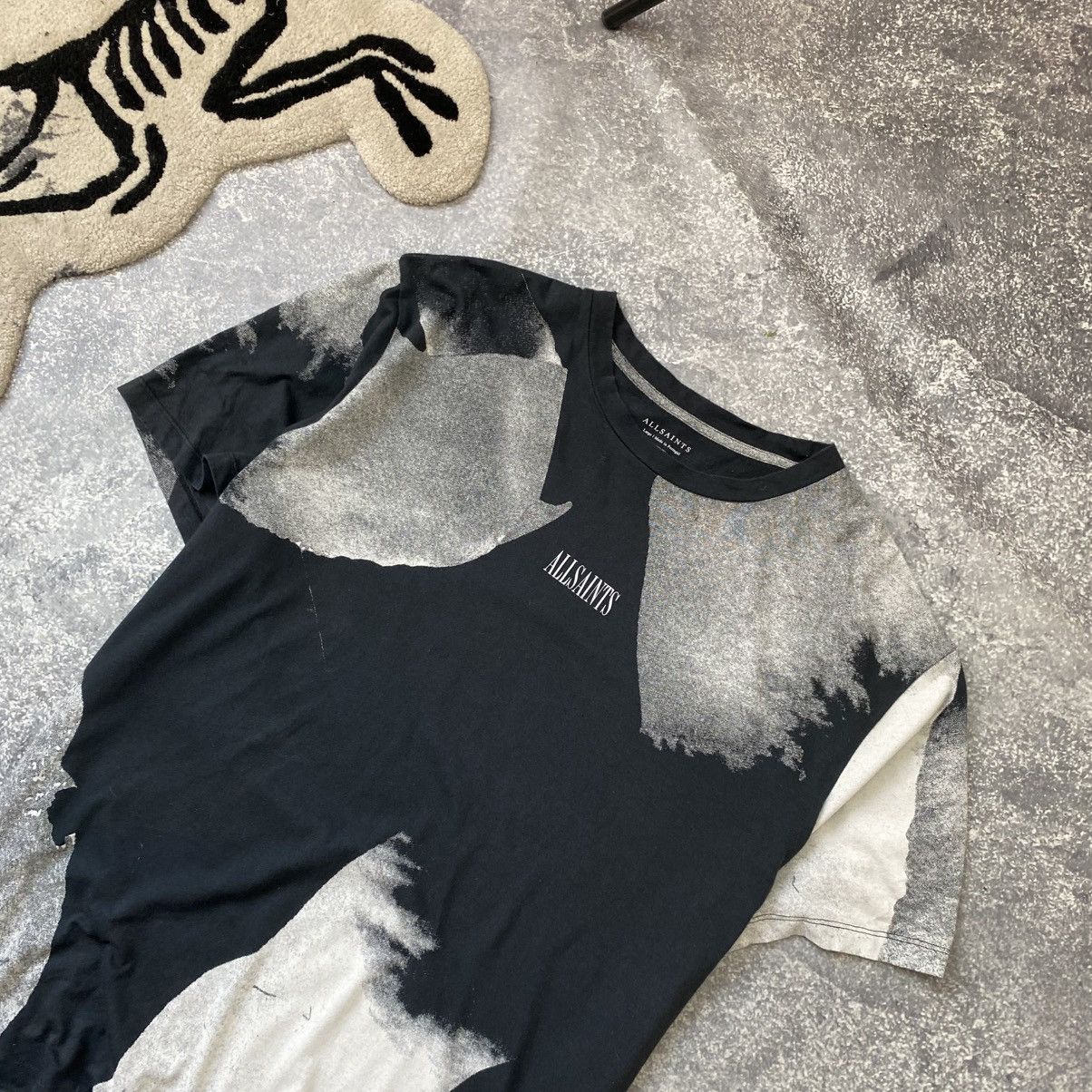 Allsaints Luxury Allsaints Small Logo Overprinted y2k designer tee Size US L / EU 52-54 / 3 - 2 Thumbnail