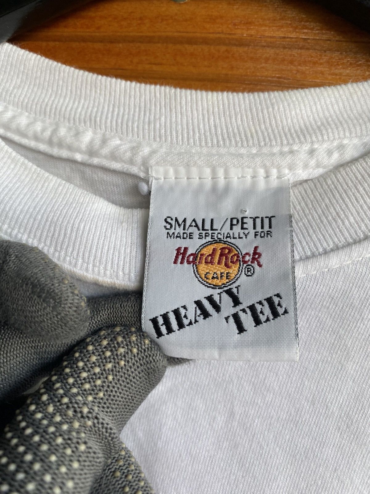 Hard Rock Cafe Vintage Hard Rock Cafe Niagara Falls Canada Heavy Tee Size US S / EU 44-46 / 1 - 9 Thumbnail