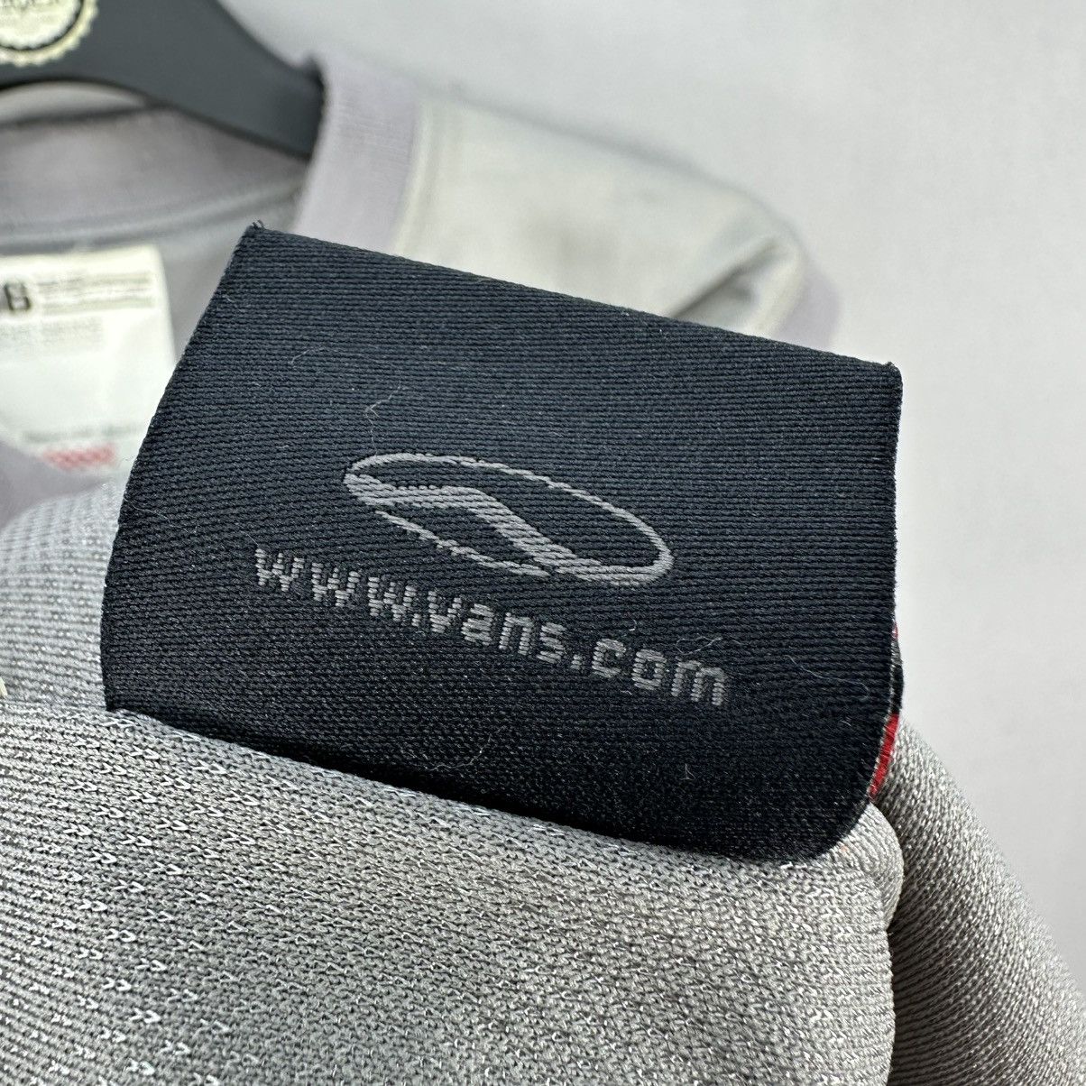 Vans Vintage Vans Grey Checkeboard Pullover V-Neck Vest Size US L / EU 52-54 / 3 - 14 Thumbnail