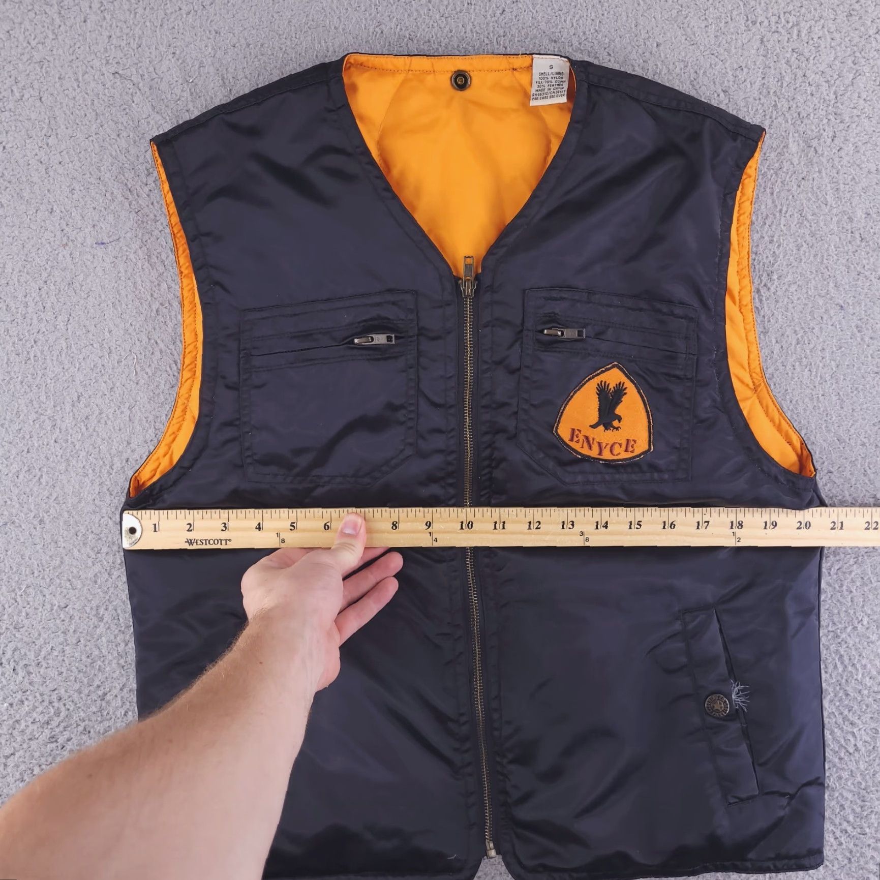 Etro VINTAGE Encye Puffer Jacket Mens Small Vest Down Fill Lady Black Orange Retro y2k Size US S / EU 44-46 / 1 - 5 Thumbnail