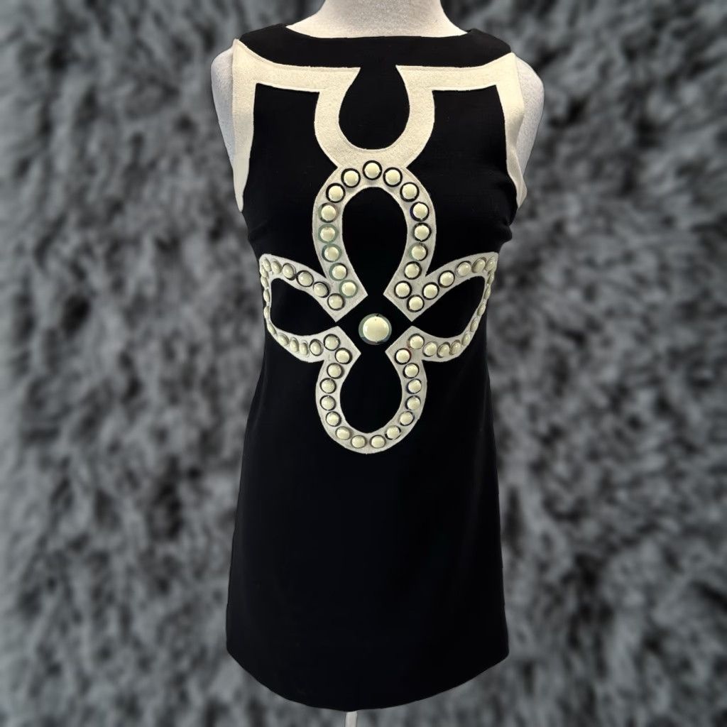 Tory Burch TORY BURCH Wool Blend Sheath Dress Size 4 Black Cream Embellished Lined Womens Classic Designer Size S / US 4 / IT 40 - 1 Thumbnail