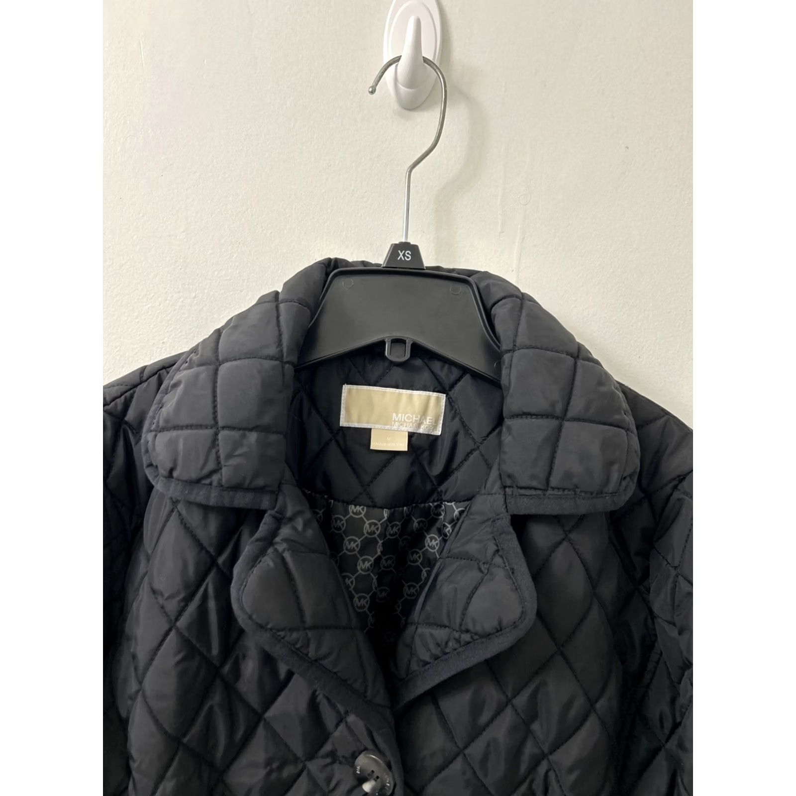 Michael Kors Michael Kors Quilted Jacket Womens M Black Coat Puffer Lined Pockets Monogram Size M / US 6-8 / IT 42-44 - 5 Thumbnail