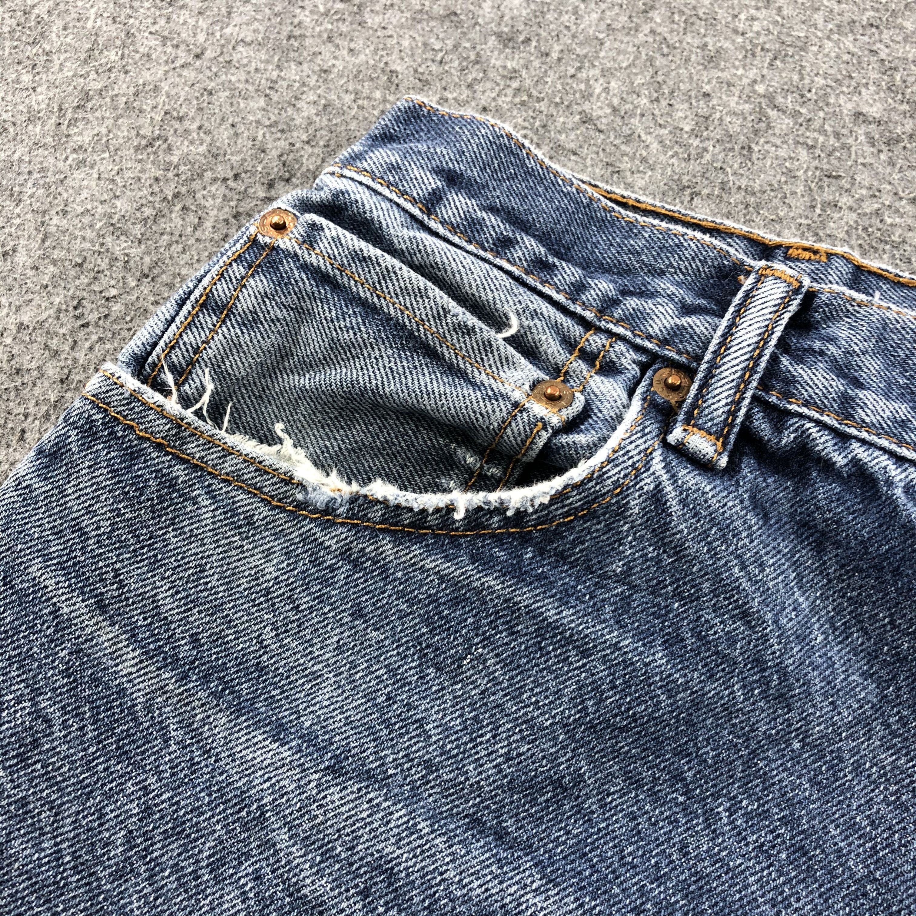 Levi's × Vintage Vintage Blue Wash Levis 517 Jeans-JM1713 Size US 35 - 11 Thumbnail