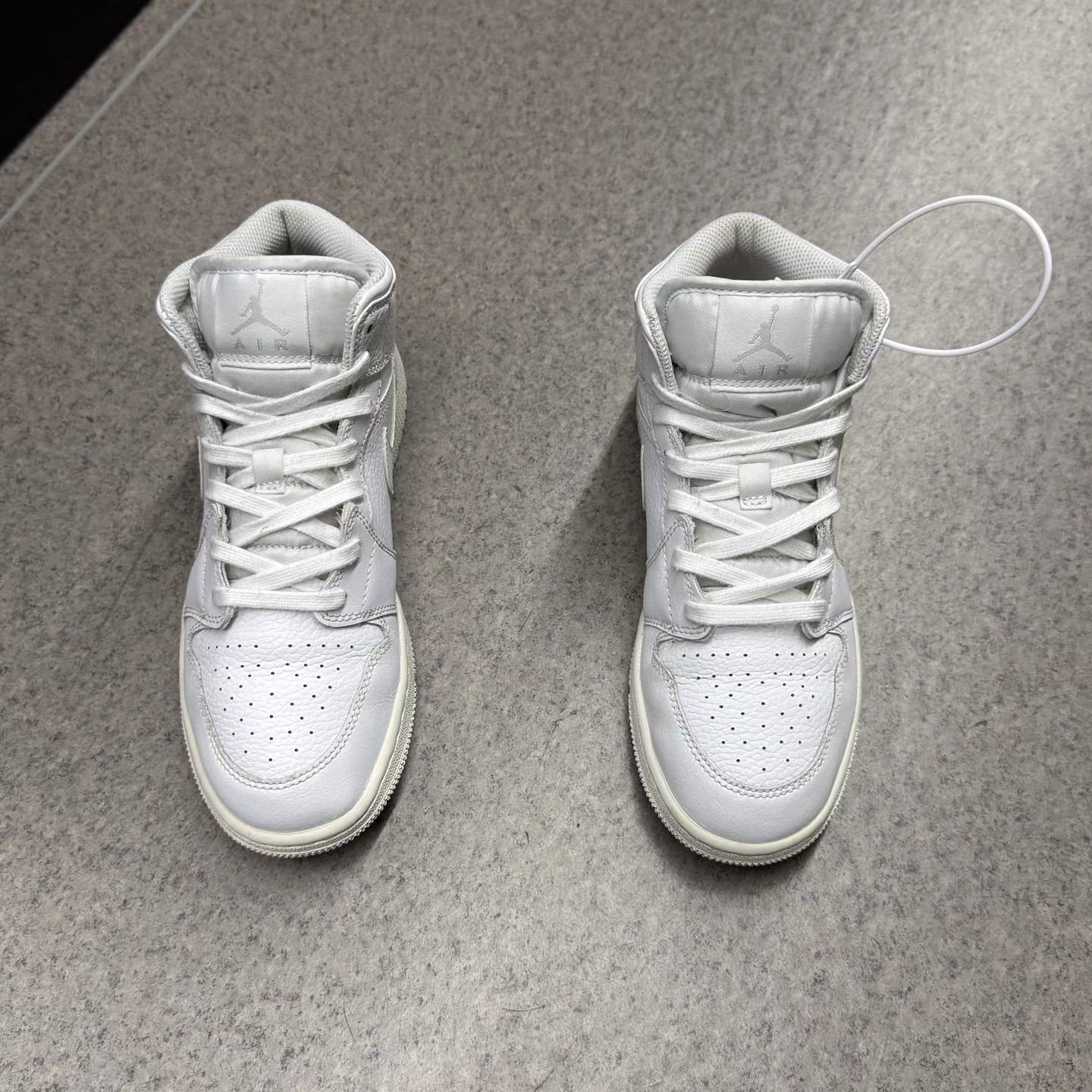 Jordan Brand Air Jordan 1 Mid Sneakers K15 Size US 8.5 / IT 38.5 - 5 Thumbnail
