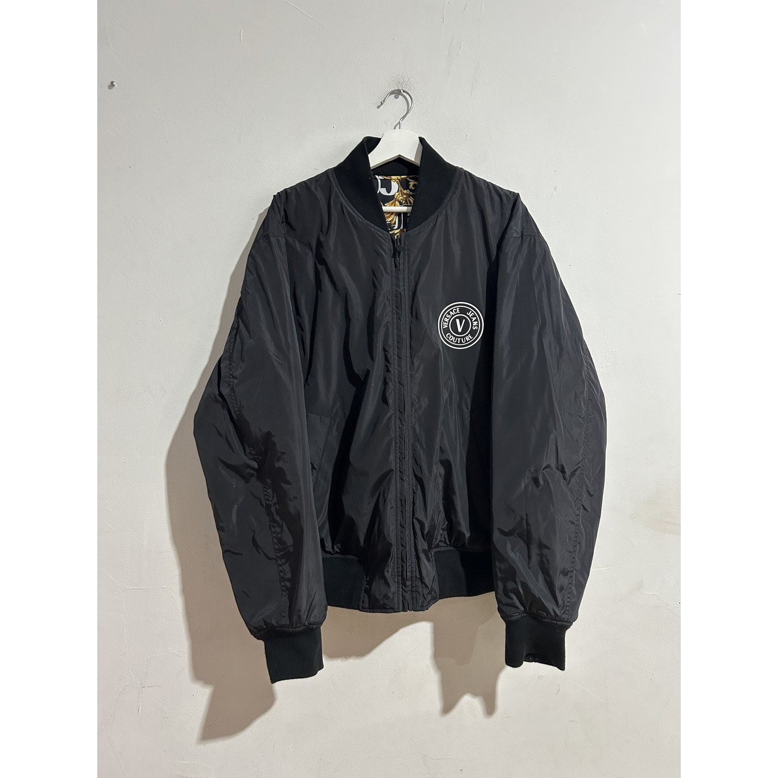 Versace VERSACE JEANS COUTURE BLACK REVERSIBLE BOMBER JACKET Size US XL / EU 56 / 4 - 1 Thumbnail