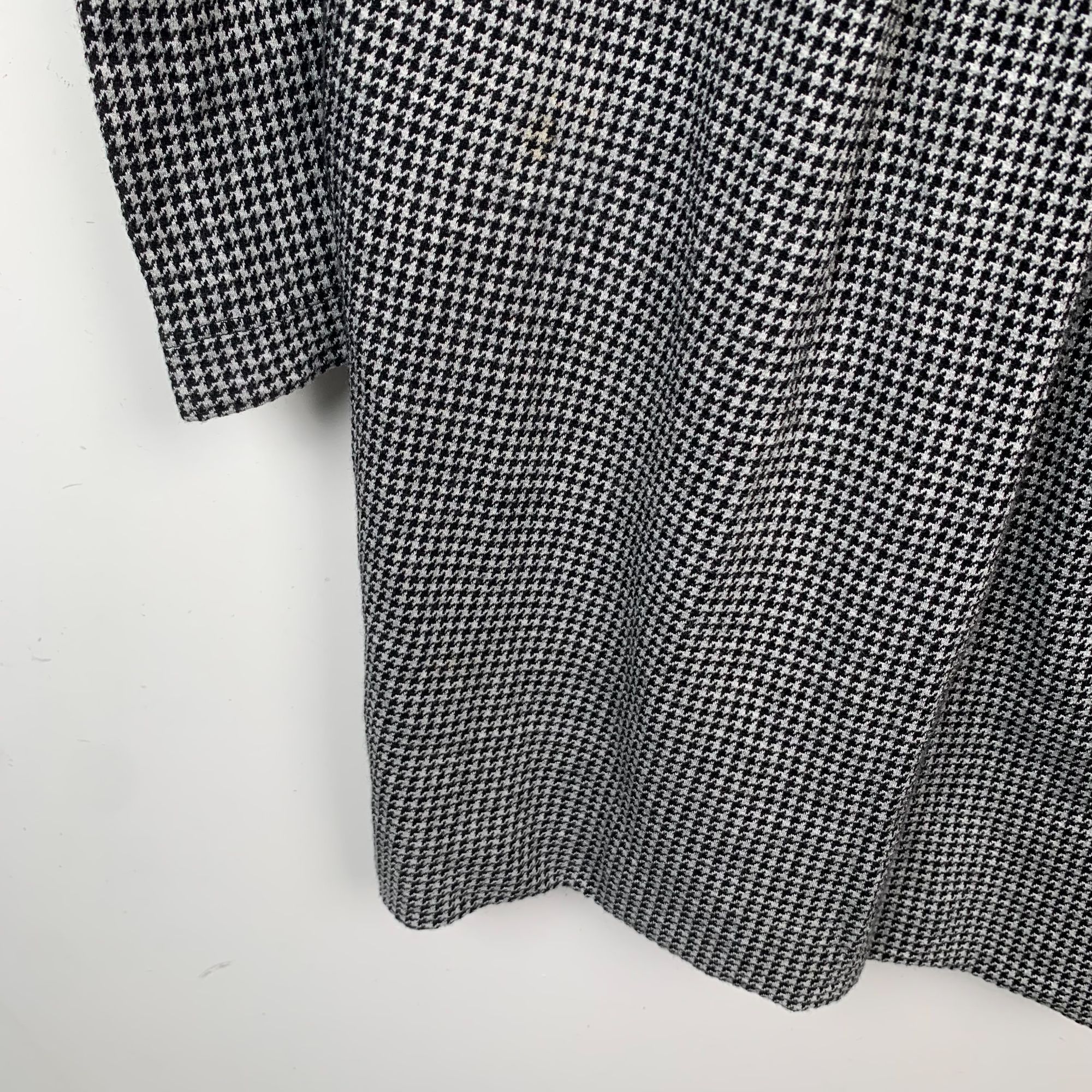 Max Mara Max Mara Grey Houndstooth Wool V-Neck Dress (Size 40) Size S / US 4 / IT 40 - 4 Thumbnail
