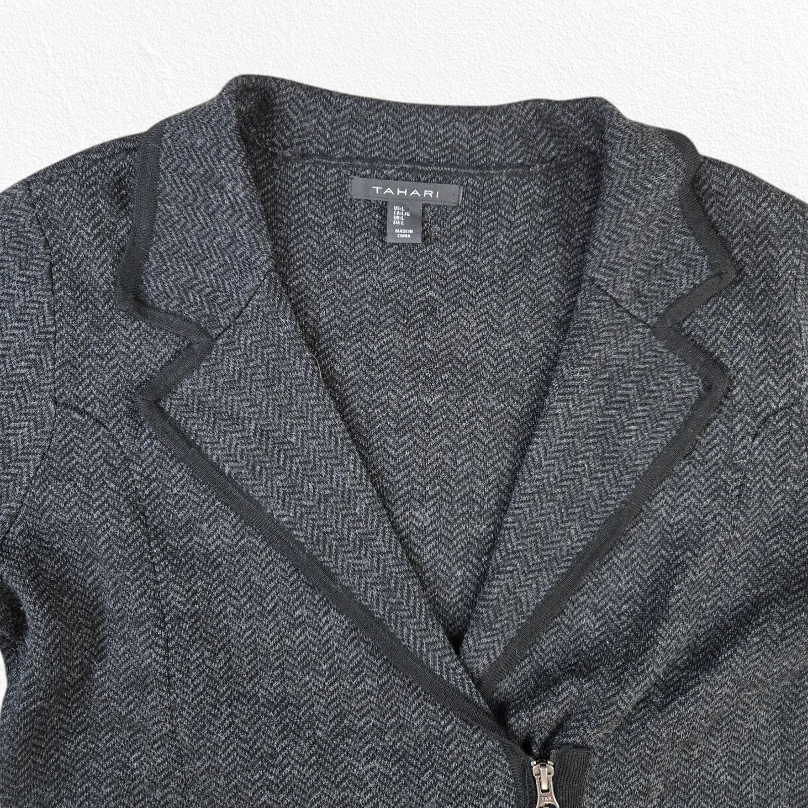 Other Tahari Gray Asymmetrical Zip Wool Moto Jacket Size Large Size L / US 10 / IT 46 - 3 Thumbnail