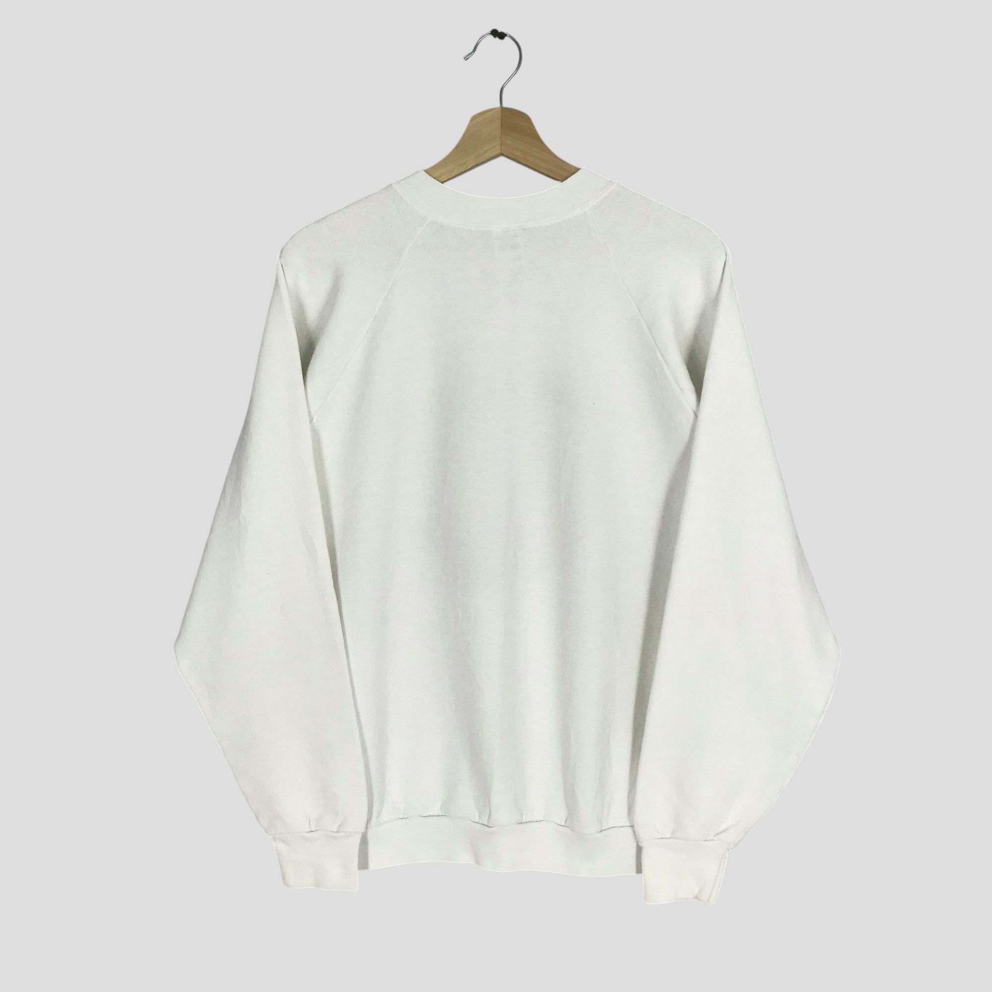 Vintage vintage white sweatshirt - 331 Size US XL / EU 56 / 4 - 2 Thumbnail