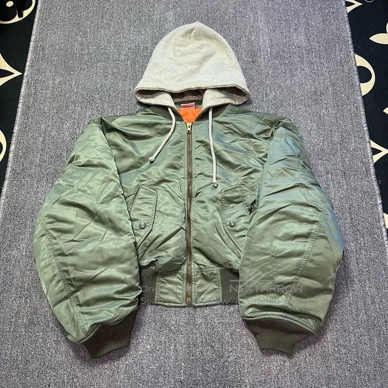 Vetements VETEMENTS Baseball jacket hooded sweatshirt, military gree Size US M / EU 48-50 / 2 - 1 Thumbnail