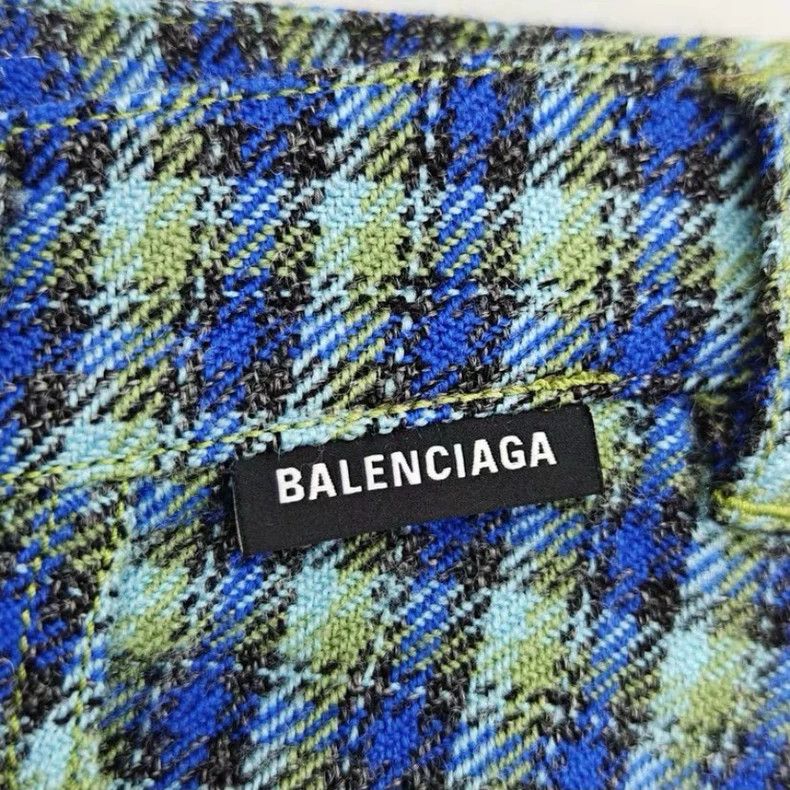 Balenciaga Balenciaga Blue and green plaid overskirt Size 24" / US 00 / IT 34 - 3 Thumbnail