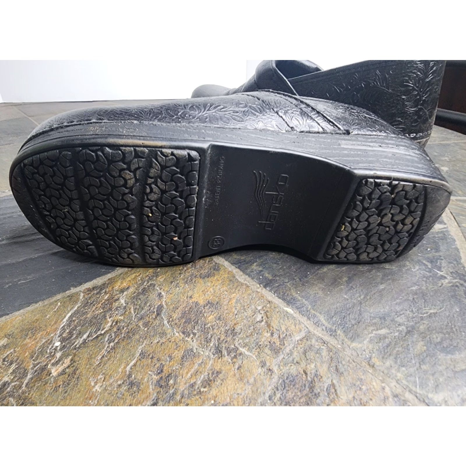 Dansko VINTAGE Dansko Professional Women's Leather Clogs Black 7.5 US 38 EU Size Comfort Shoes Mens Womens Girl Boys Size ONE SIZE - 7 Thumbnail