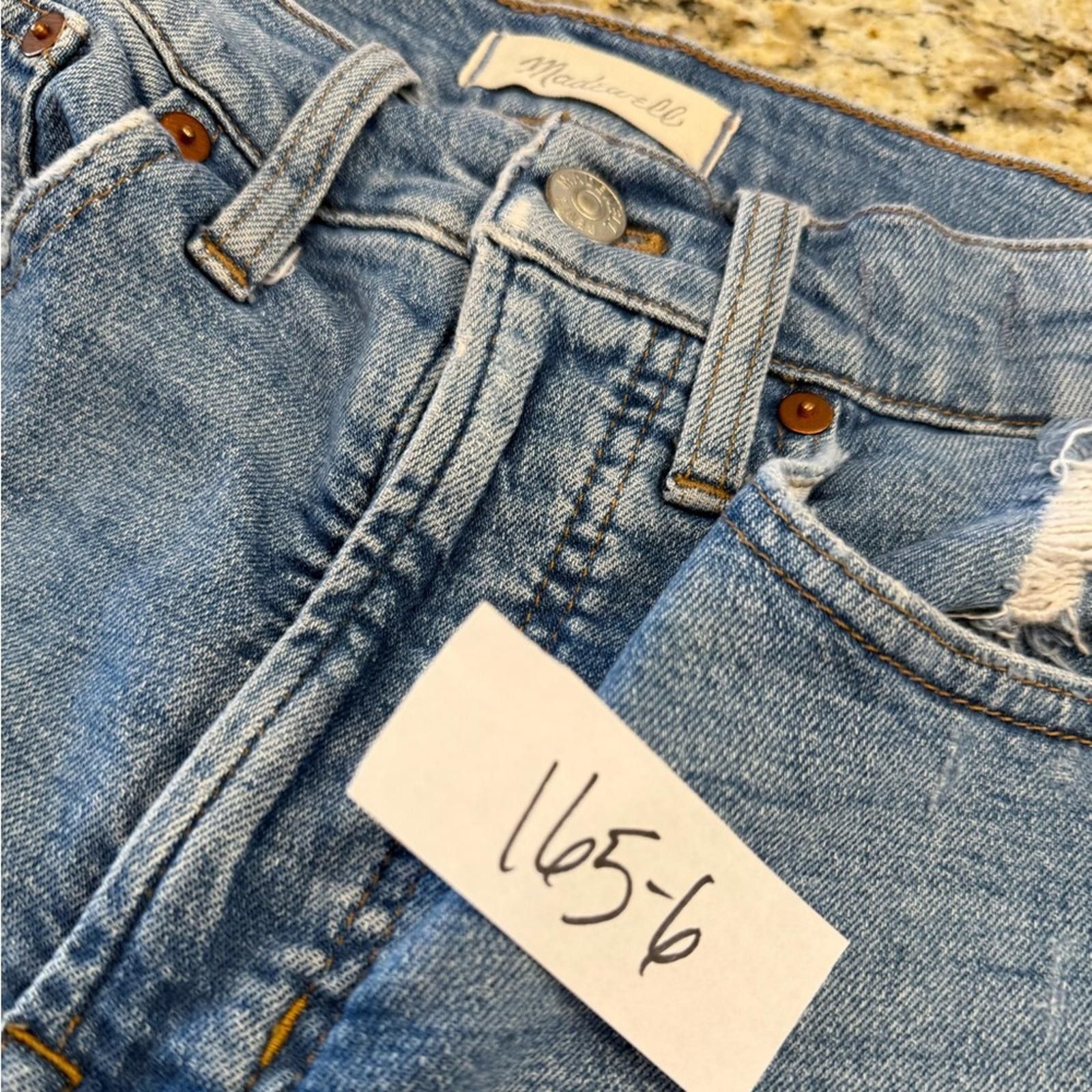 Madewell Madewell The Perfect Vintage Jean distressed denim SZ 24” Size 24" / US 00 / IT 34 - 12 Thumbnail