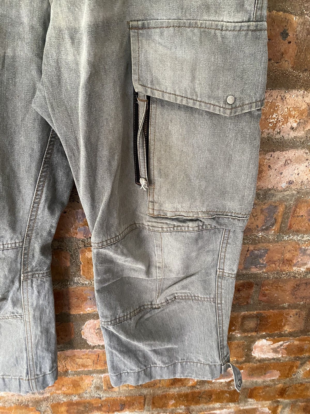 PPFM 2000s PPFM Multipocket cargos wide 3/4 pants Size US 32 / EU 48 - 8 Thumbnail