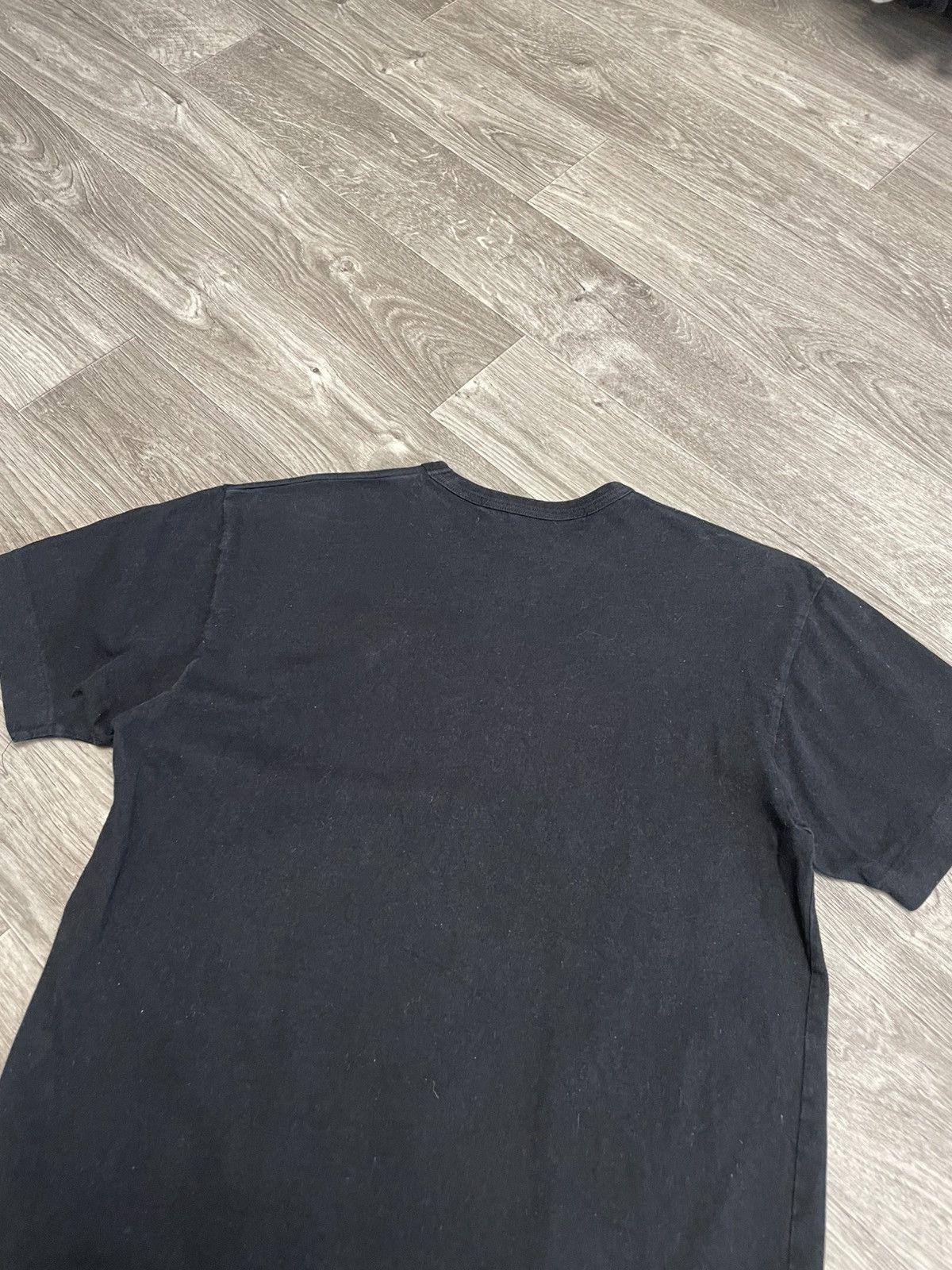 Comme des Garcons PLAY Vintage Comme Des Garcons Play Black T-Shirt Heart Logo Y2K Size US XL / EU 56 / 4 - 9 Thumbnail