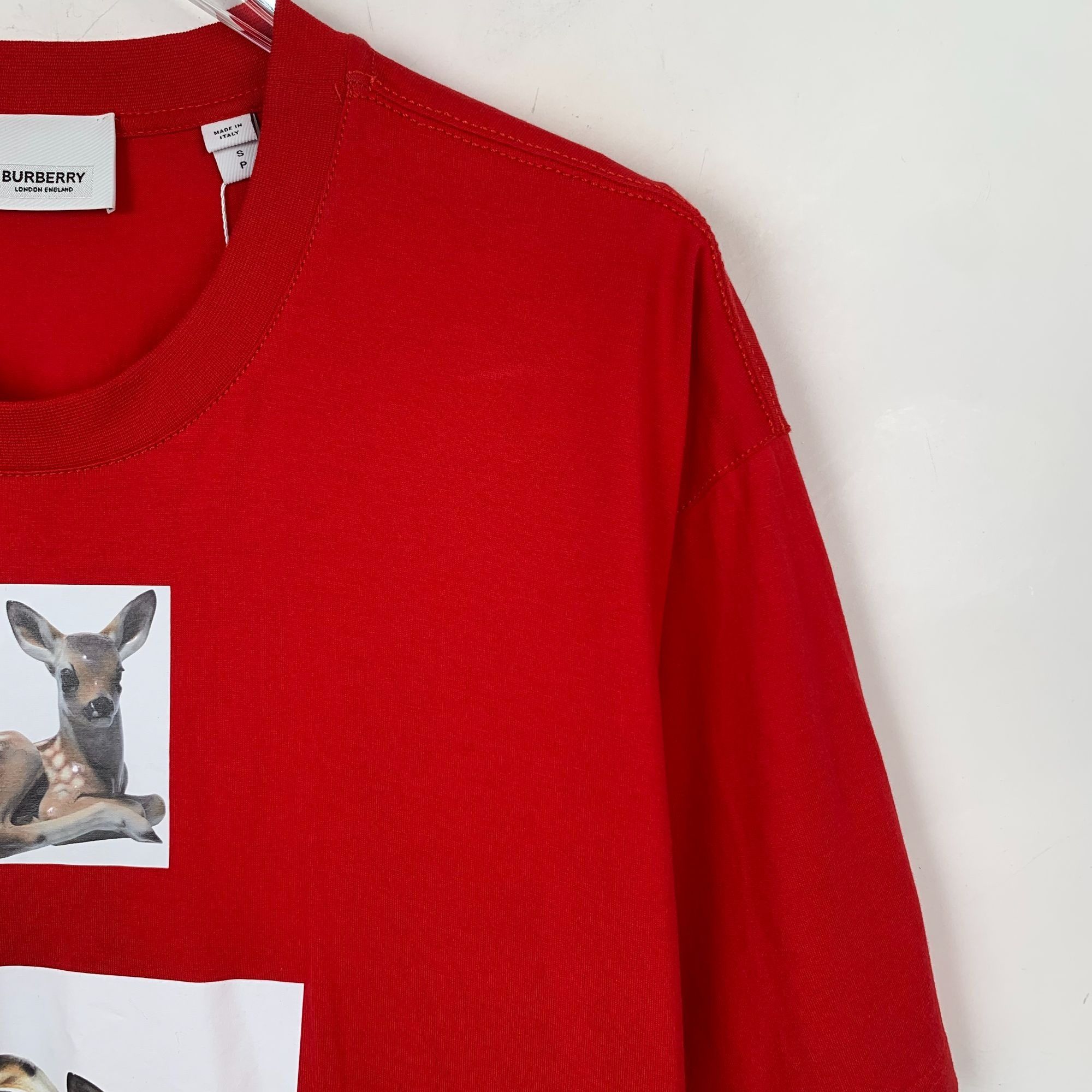 Burberry Burberry Red Deer Print Cotton Crewneck T-Shirt (Size S) Size S / US 4 / IT 40 - 6 Thumbnail