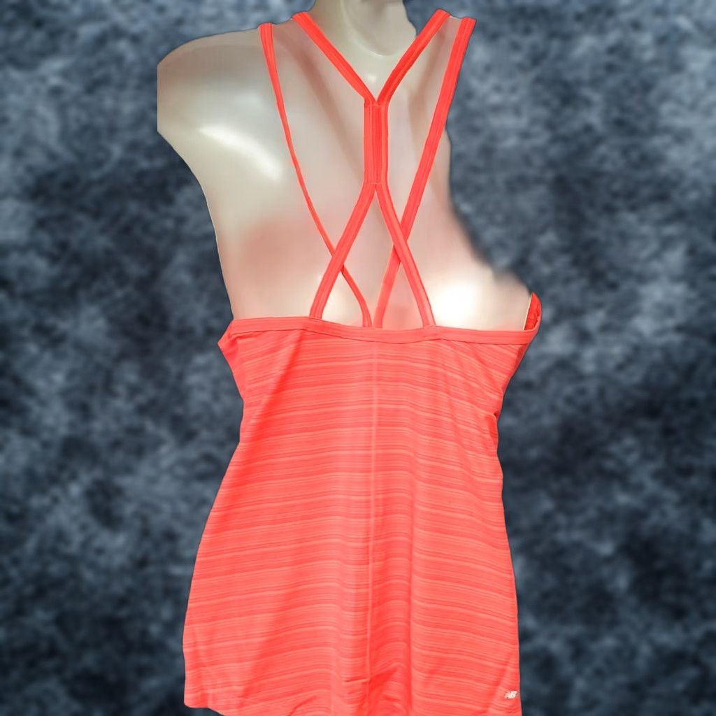 New Balance Womens New Balance Transform Luxe Tank Top Pink Athletic Shirt Slim S XS? Size S / US 4 / IT 40 - 1 Thumbnail