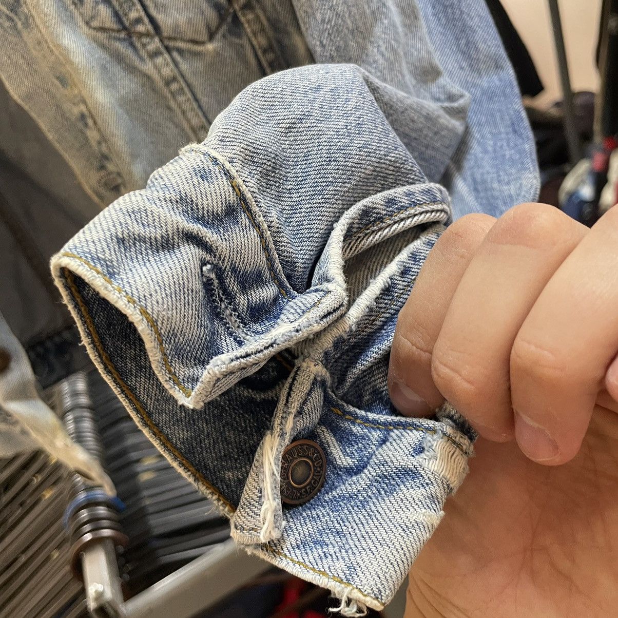 Levi's × Vintage Vintage Levi's 550 Trucker Denim Jacket wash bomber levis Size US M / EU 48-50 / 2 - 9 Thumbnail