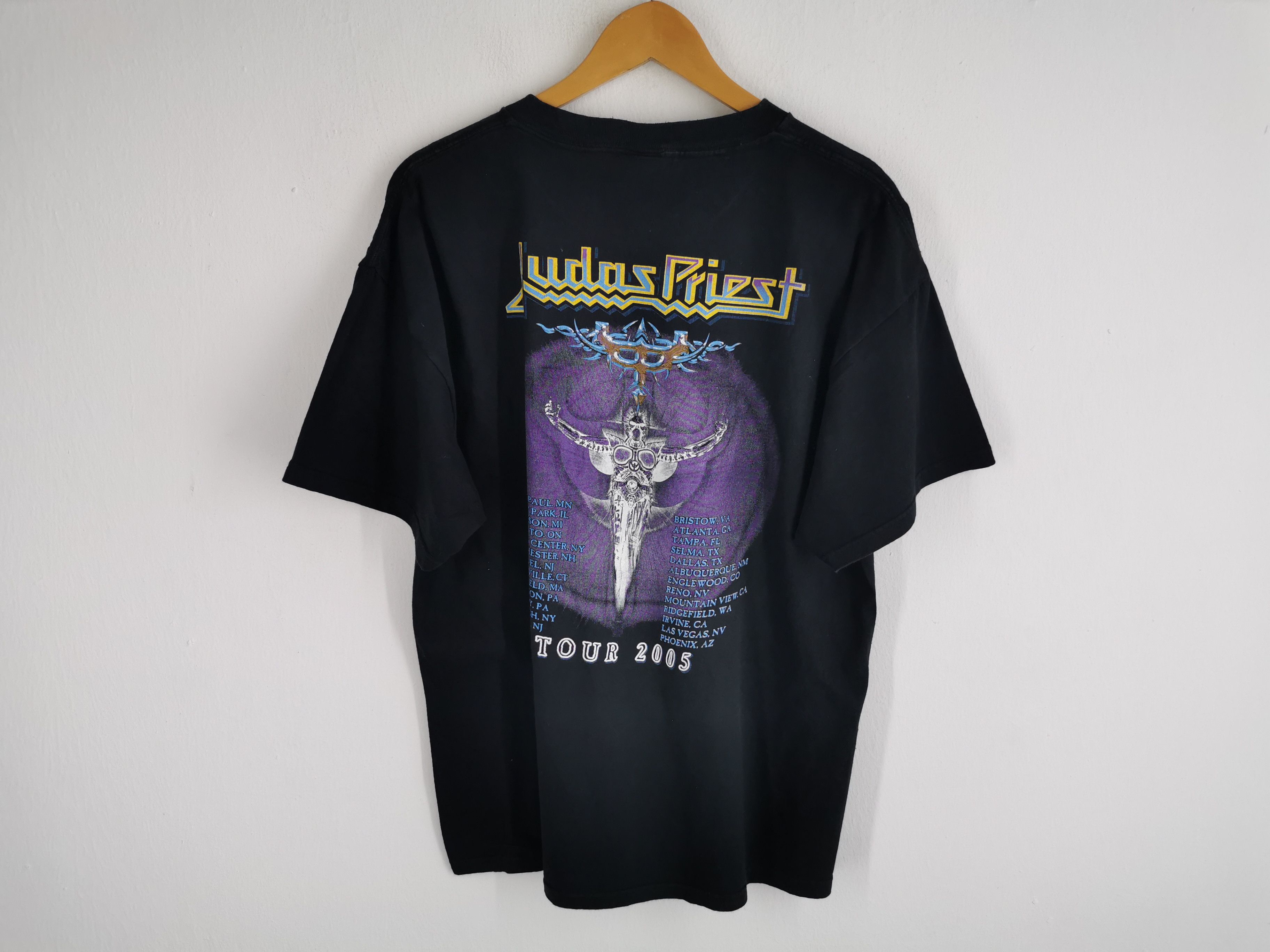 Band Tees Judas Priest Angel Of Retribution Tour 2005 Tee Made In USA Size US M / EU 48-50 / 2 - 2 Thumbnail