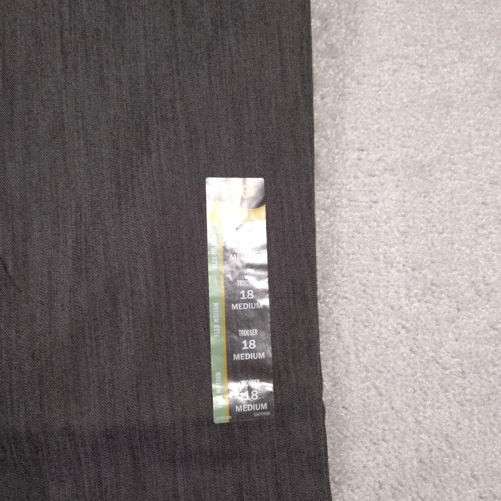 Lee Lee Pants Womens 18 Medium Gray Trouser Regular Fit Flex Motion Mid Rise Work Shirt? Size 40" / US 18 - 4 Thumbnail