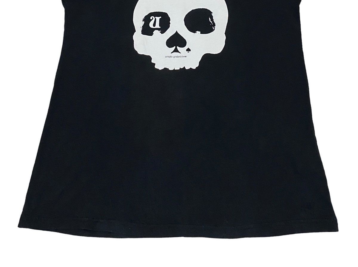 Undercover × Uniqlo Rare Design Japanese Brand Uniqlo Undercover T-shirt 2000s Size US L / EU 52-54 / 3 - 4 Thumbnail