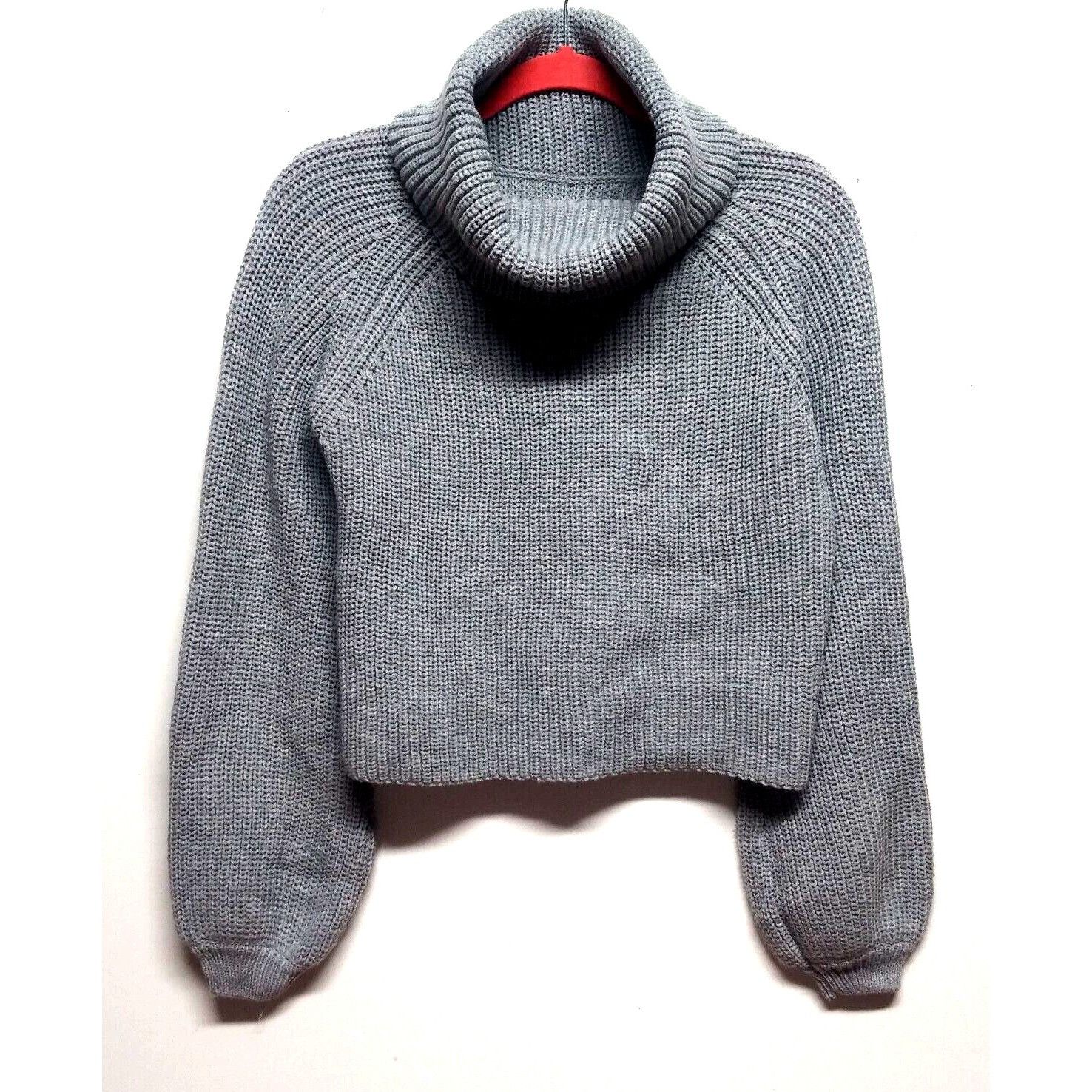 Designer NWOT Womens Cropped cowlneck Sweater Lantern Sleeve Sz L Size L / US 10 / IT 46 - 2 Thumbnail