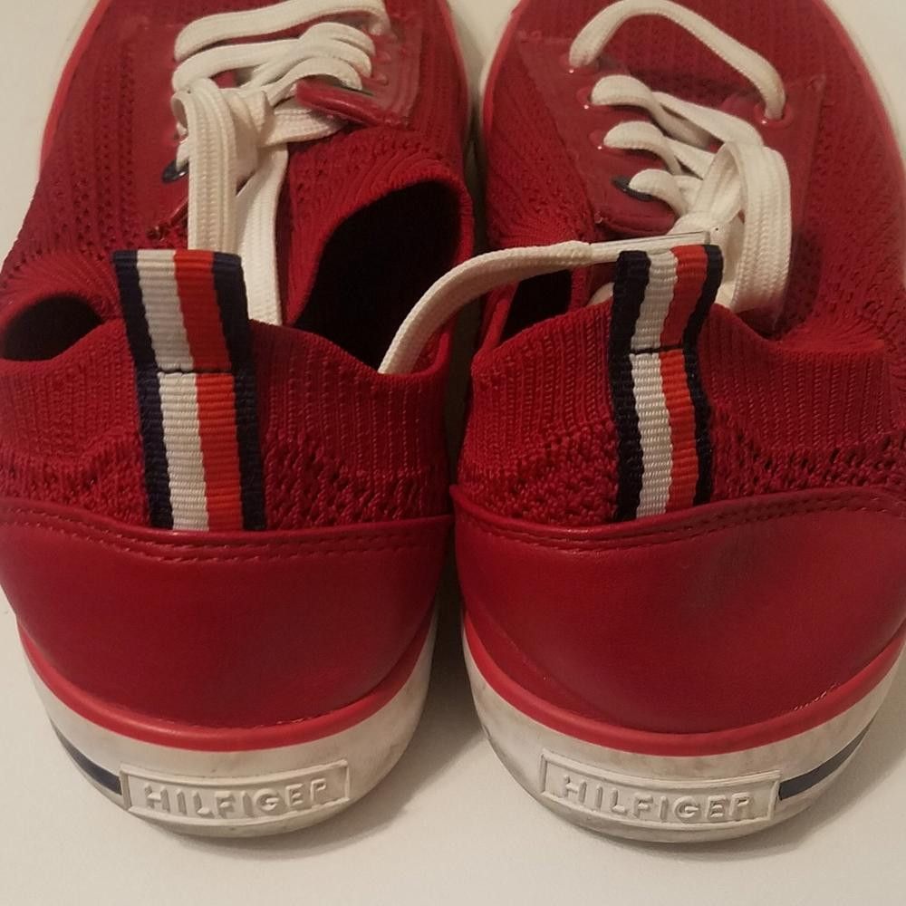 Designer Tommy Hilfiger Gessie Stylish Red Sneakers Size 8 Size US 8 / IT 38 - 3 Thumbnail