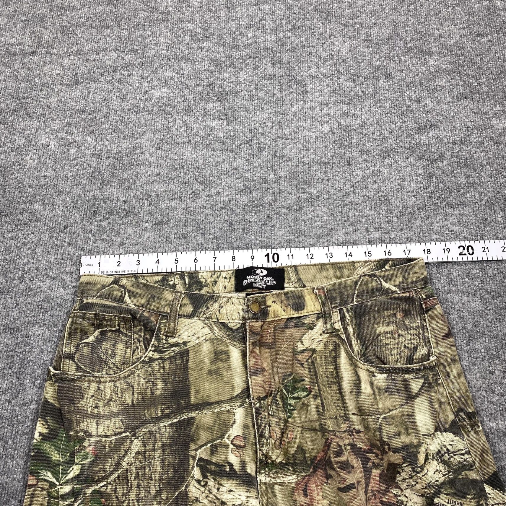 Vintage Mossy Oak Jeans Mens 34x30 Green Relaxed Fit Straight Break-Up Infinity Camouflage Denim Pockets Zip Fly Mens Size US 34 / EU 50 - 5 Thumbnail