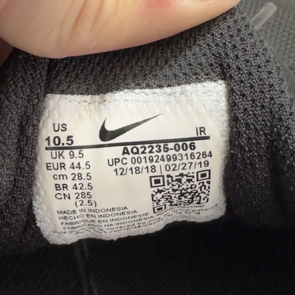 Nike Nike Air Max Oketo Triple Black 2019 Size US 10.5 / EU 43-44 - 6 Thumbnail