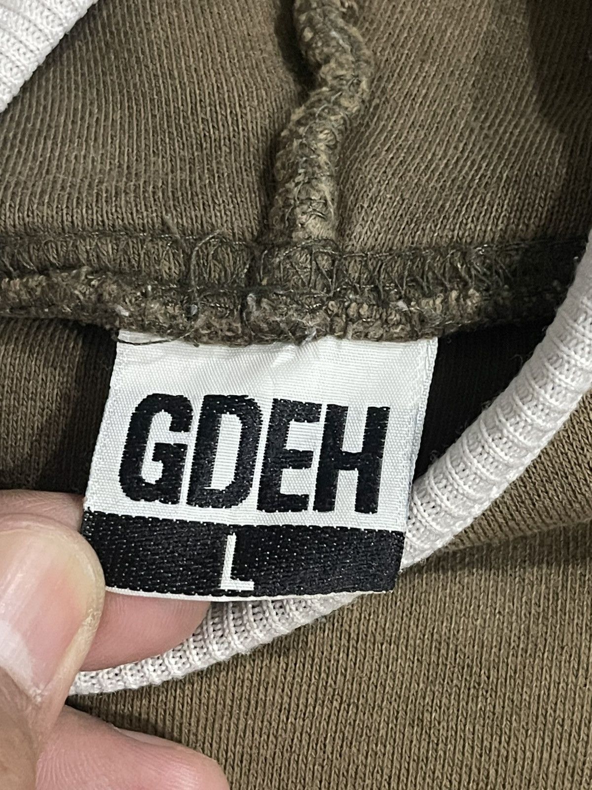 GOODENOUGH Vintage Goodenough Distressed Sweatshirt Hoodie Size US L / EU 52-54 / 3 - 14 Thumbnail