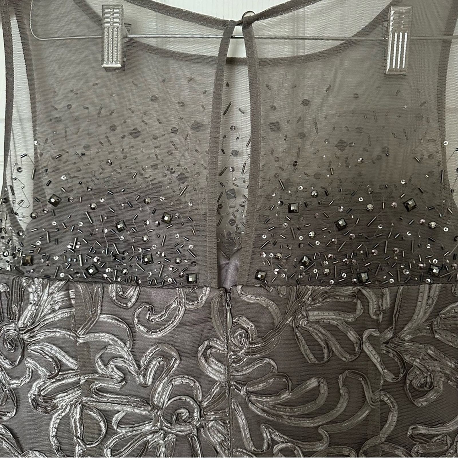 Other Like NEW SLNY Maxi Grey Dress size 16 Size XXL / US 16-18 / IT 52-54 - 9 Thumbnail
