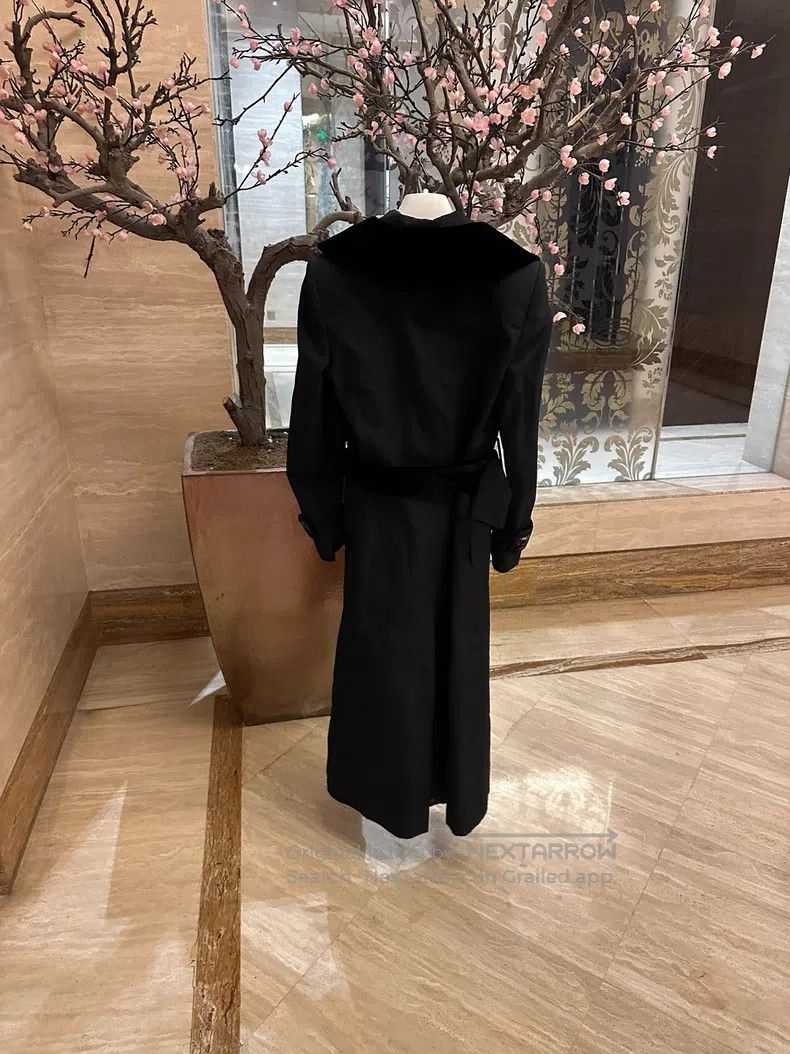 Fendi Fendi Windbreaker Jacket with Velvet Material Size XXS / US 00 / IT 34 - 6 Thumbnail